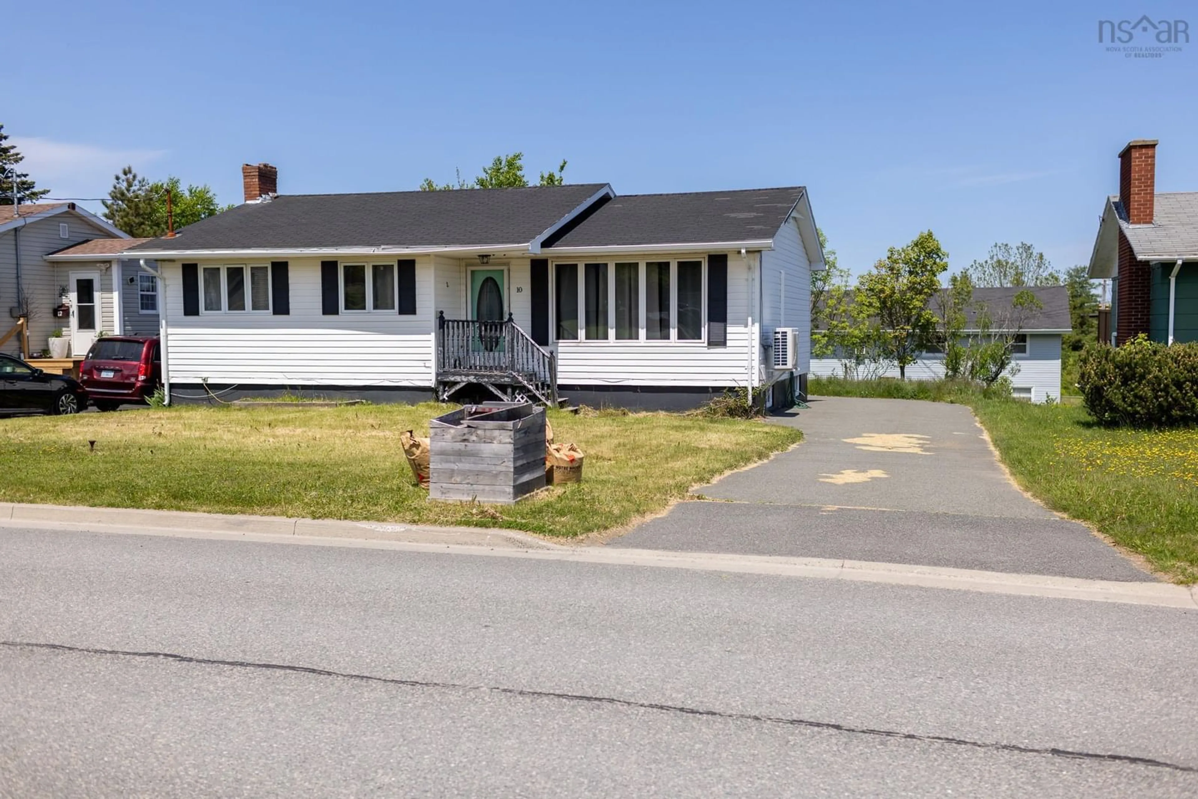 A pic from outside/outdoor area/front of a property/back of a property/a pic from drone, street for 10 Ling St, Glace Bay Nova Scotia B1A 3L3