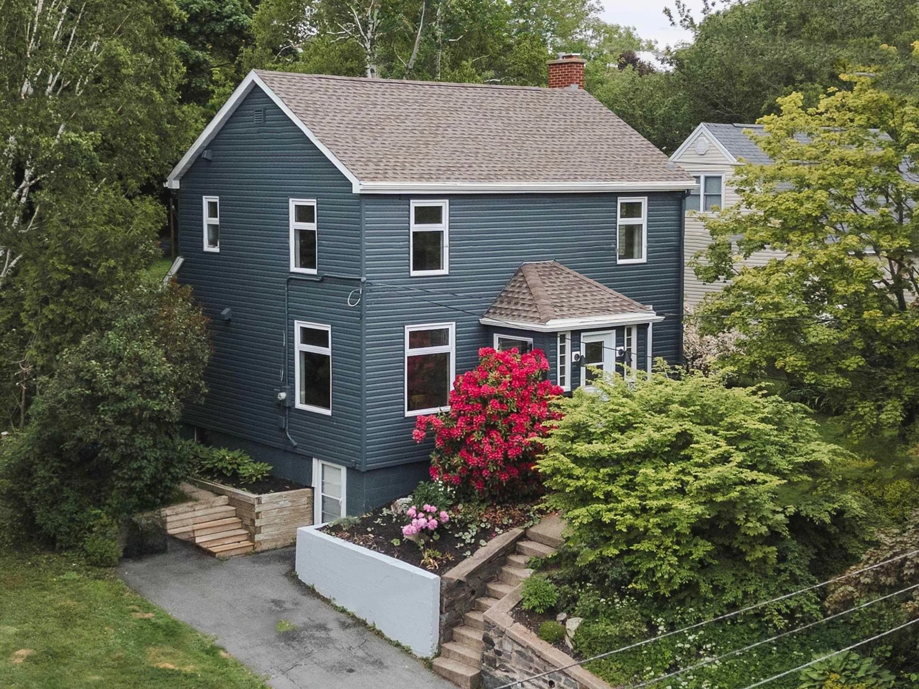 A pic from outside/outdoor area/front of a property/back of a property/a pic from drone, street for 185 Crichton Ave, Dartmouth Nova Scotia B3A 3R7