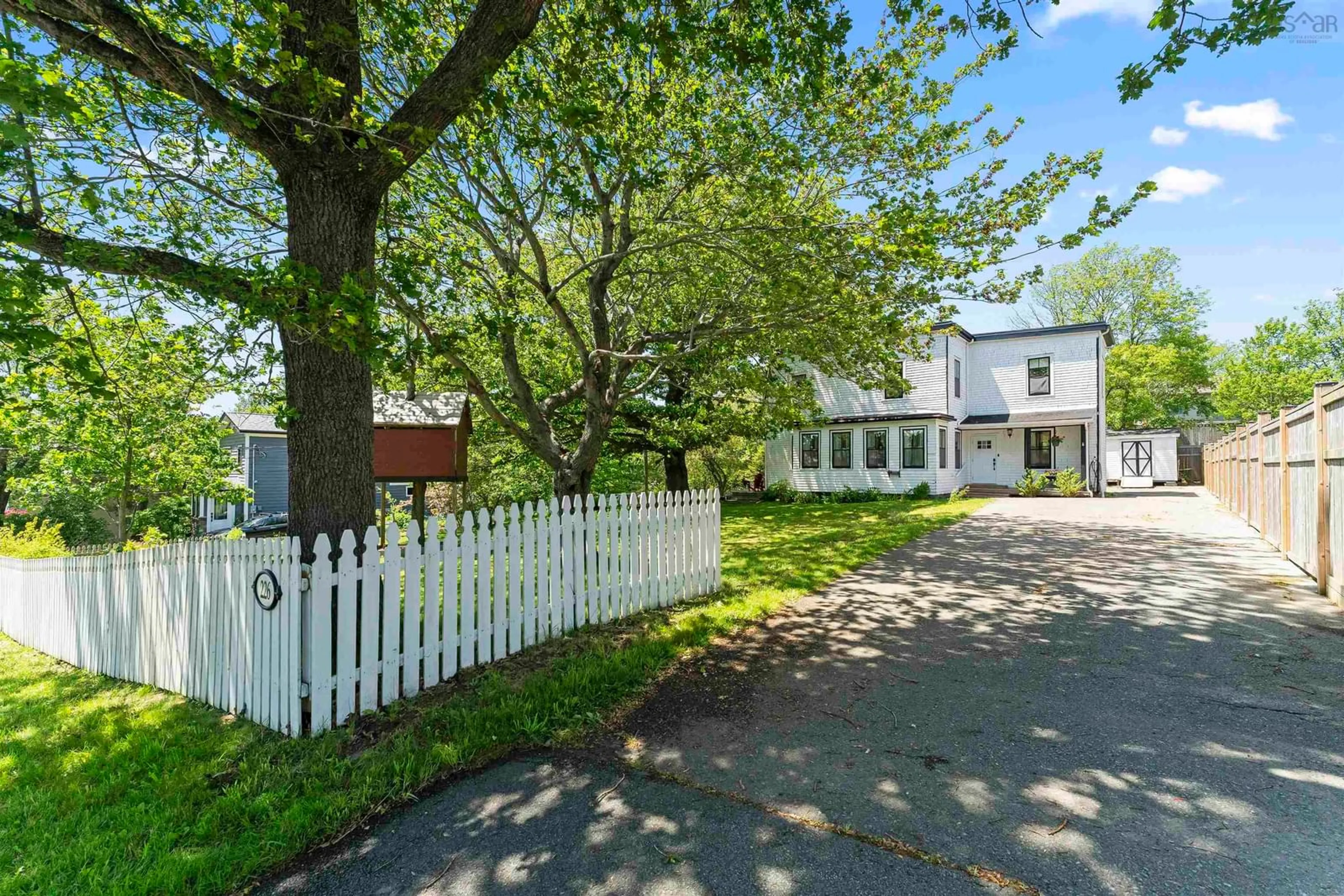 A pic from outside/outdoor area/front of a property/back of a property/a pic from drone, street for 226 Prince Arthur Ave, Dartmouth Nova Scotia B2Y 2K3