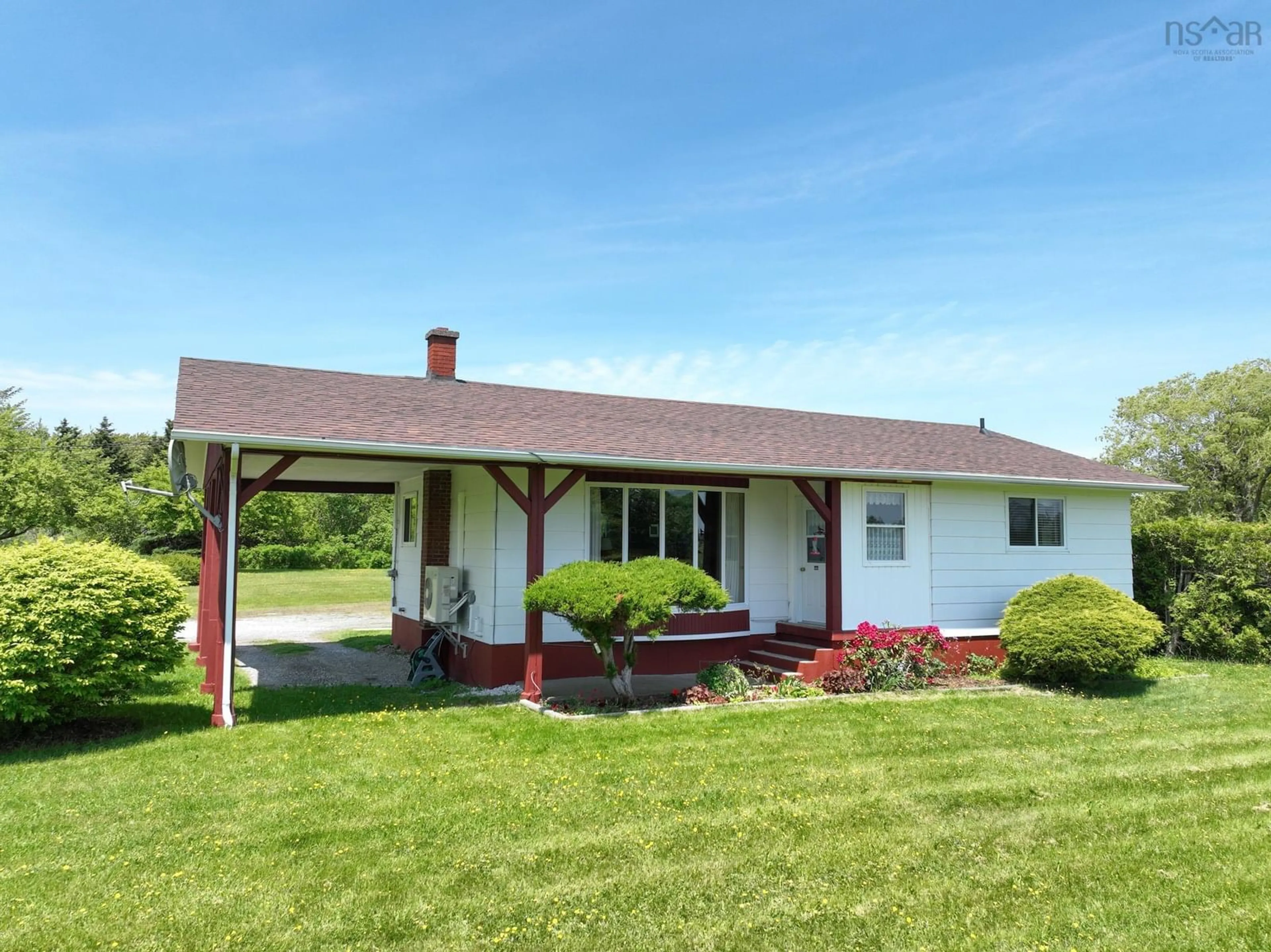 Home with vinyl exterior material, unknown for 24 Mountain Rd, Coxheath Nova Scotia B1L 1A9