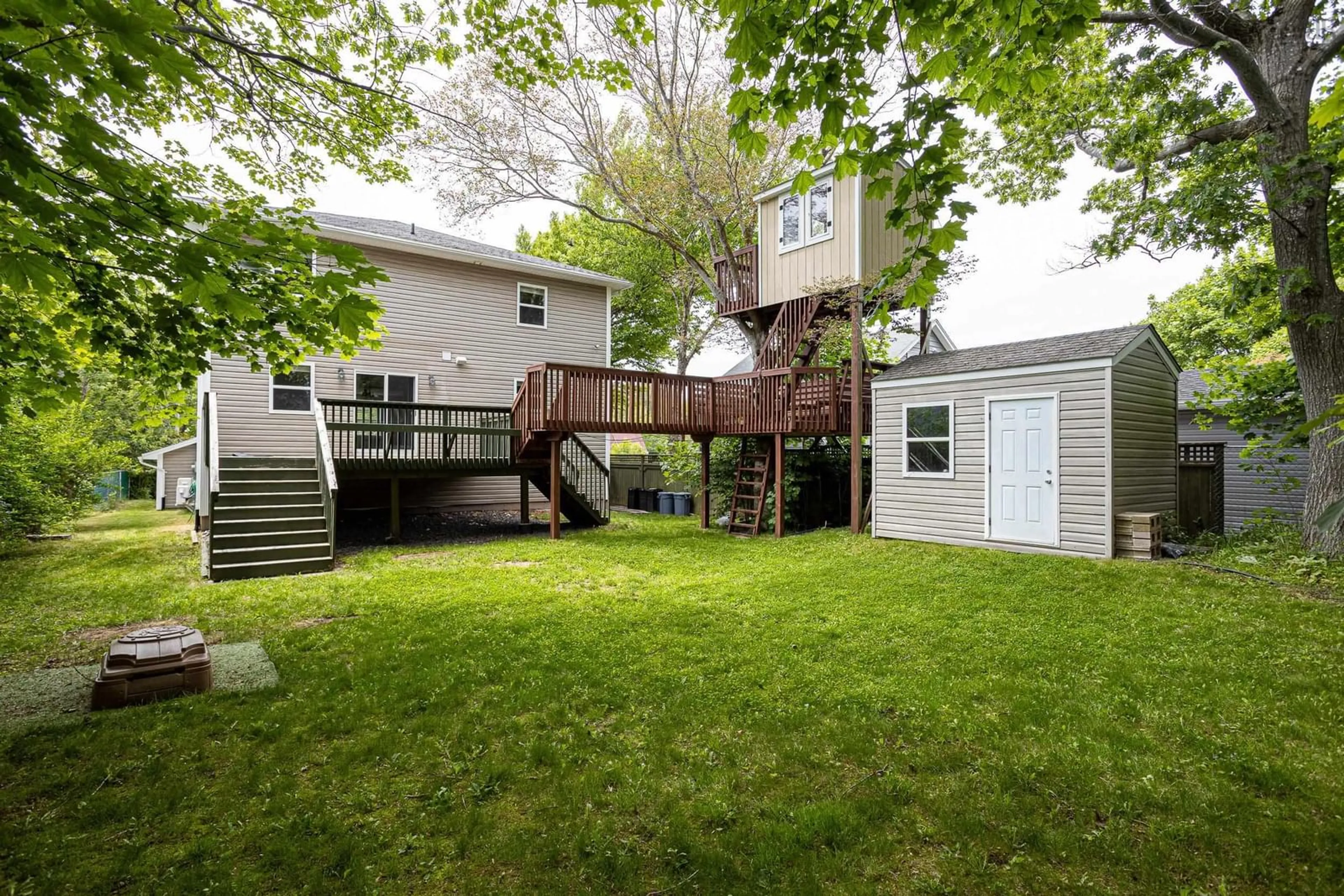 Patio, street for 94 Herring Cove Rd, Halifax Nova Scotia B3P 1K4