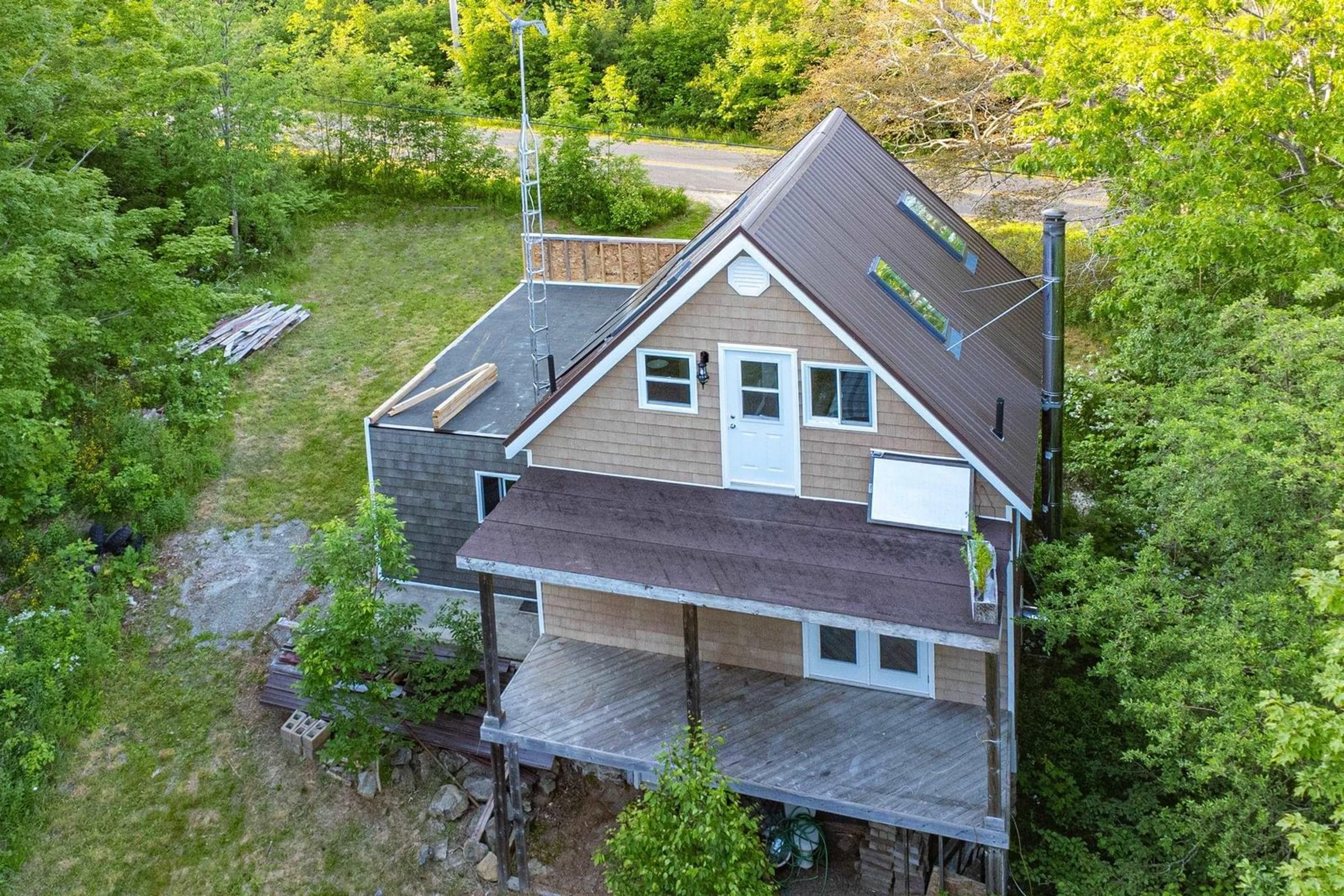 A pic from outside/outdoor area/front of a property/back of a property/a pic from drone, building for 938 Weymouth Falls Rd, Digby Nova Scotia B0W 3T0