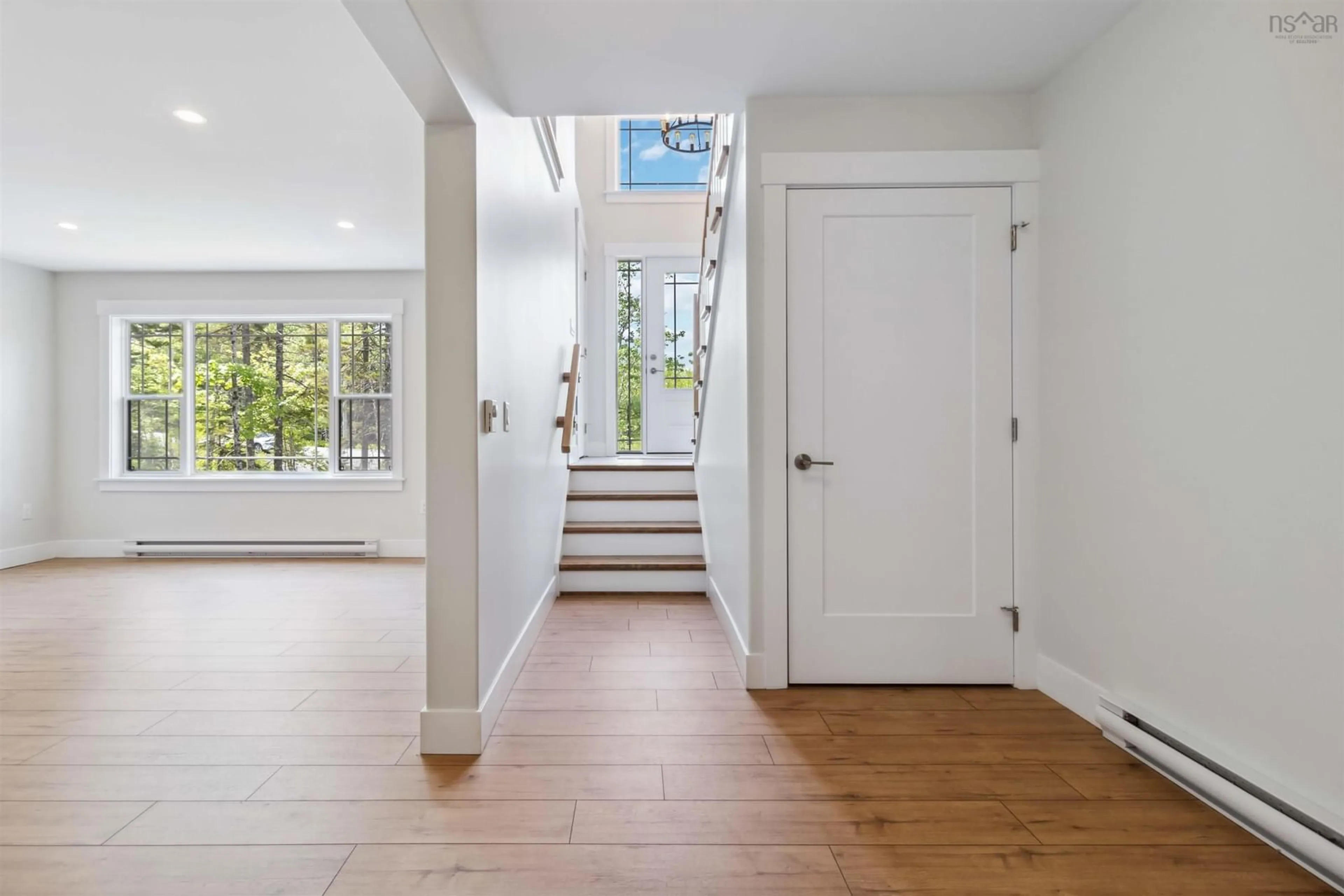 Indoor entryway for 87 Sidhu Dr, Beaver Bank Nova Scotia B4G 1B8