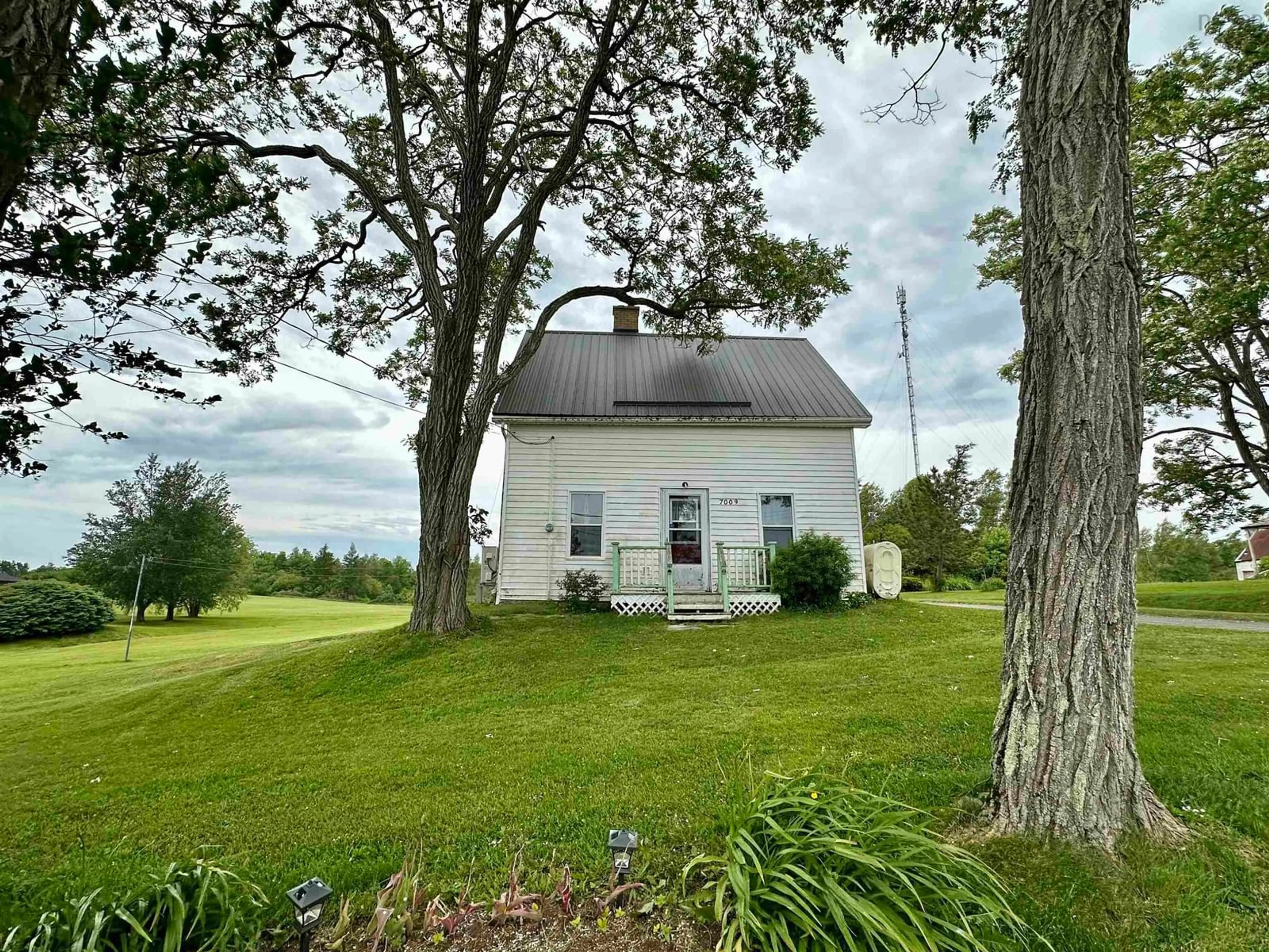 Unknown for 7009 Highway 354, Noel Road Nova Scotia B0N 1T0