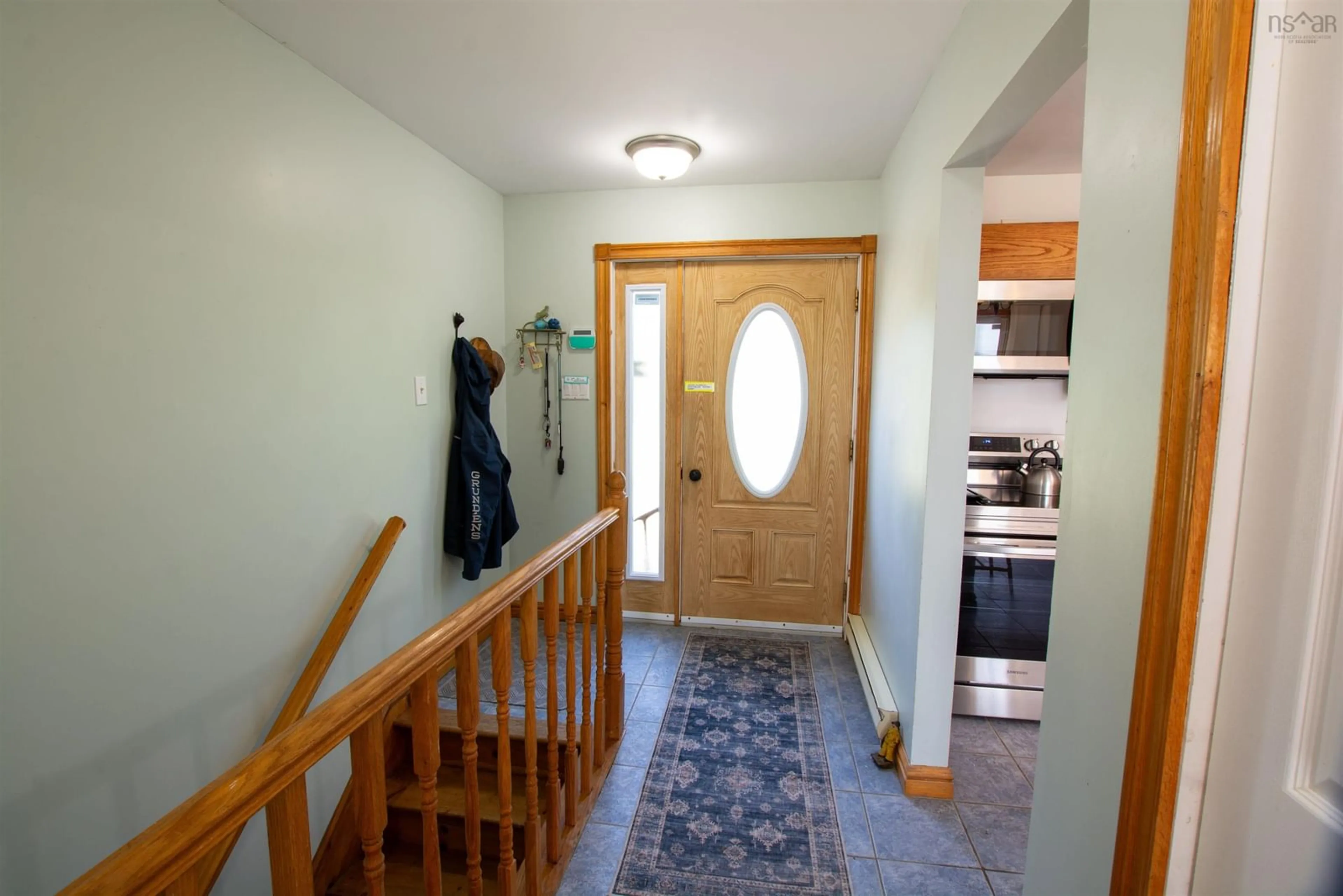 Indoor entryway for 2815 Main Shore Rd, Port Maitland Nova Scotia B5A 5C4