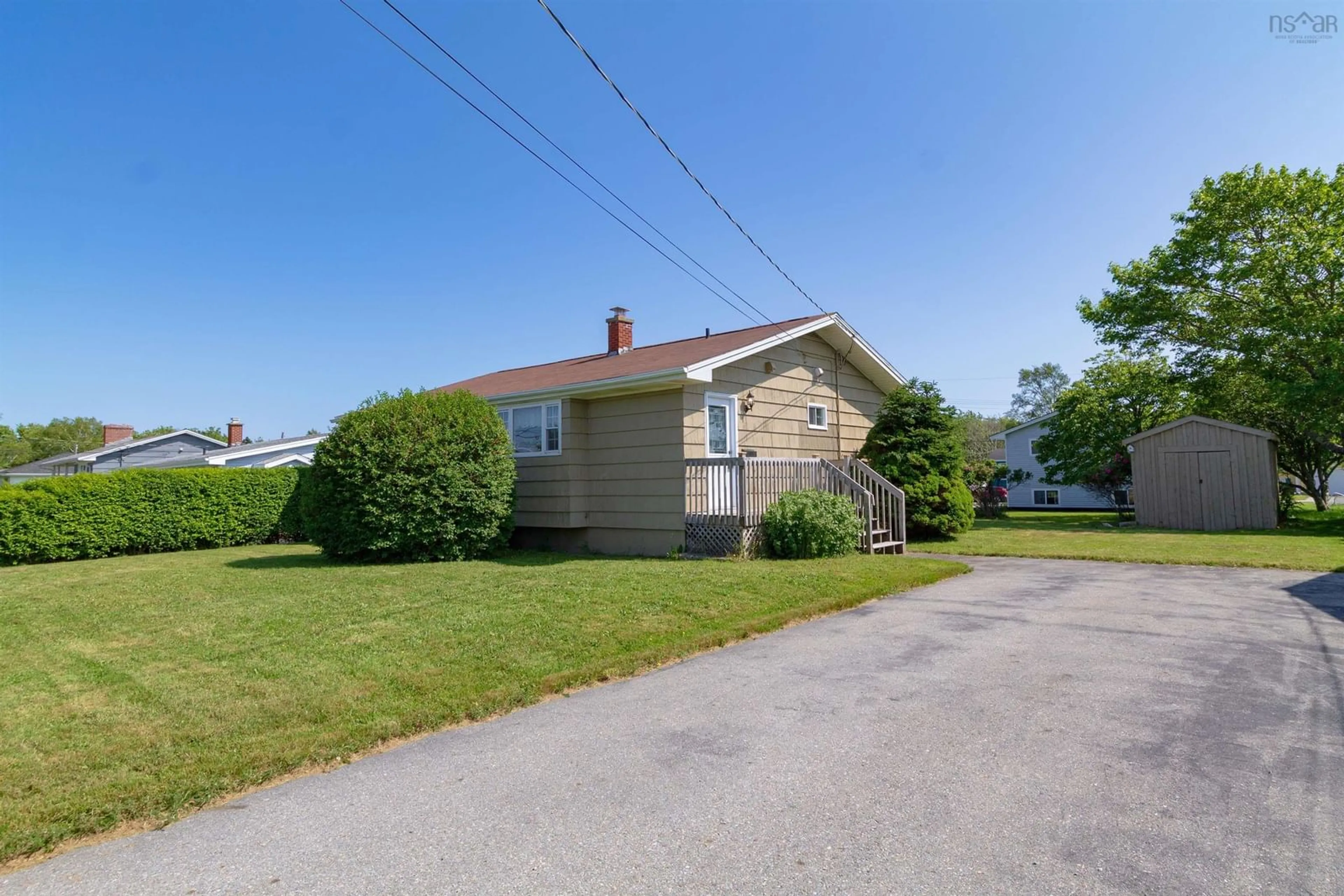 Unknown for 61 Elm St, Yarmouth Nova Scotia B5A 2R2
