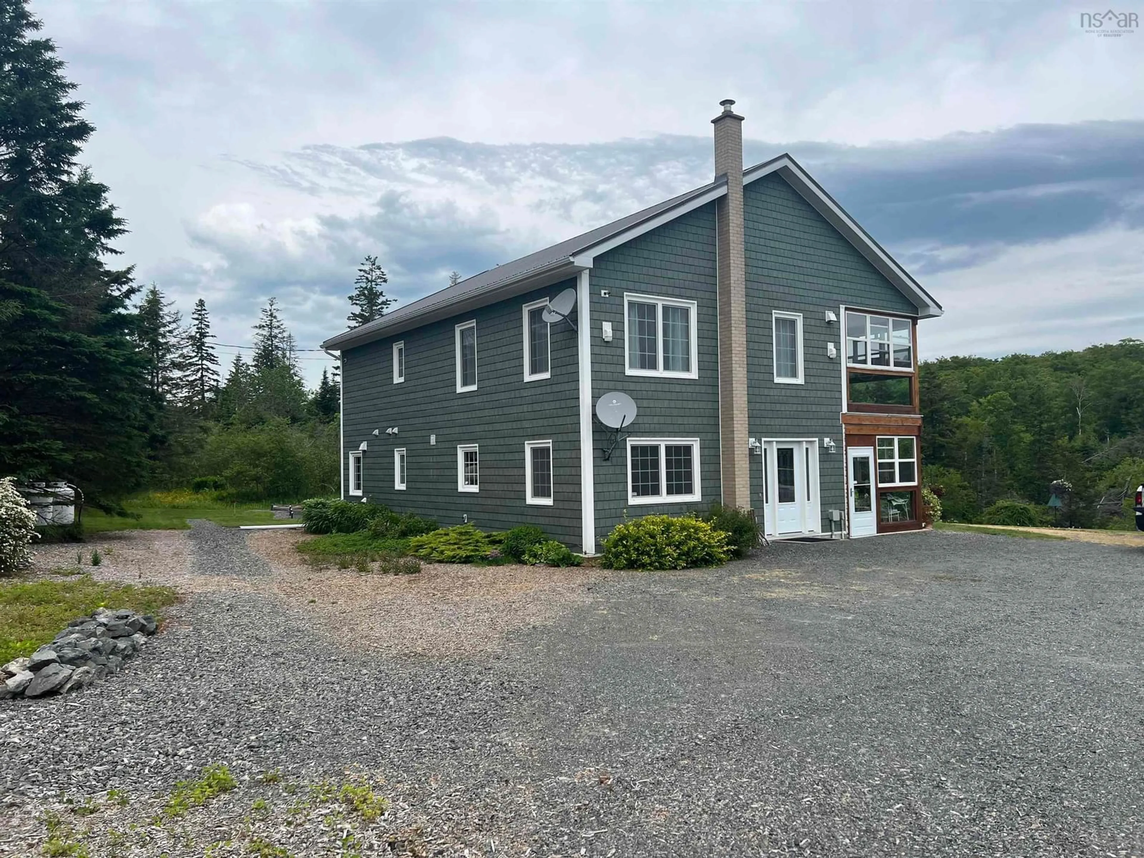 A pic from outside/outdoor area/front of a property/back of a property/a pic from drone, building for 3504 Highway 311, Nuttby Nova Scotia B6L 6H9