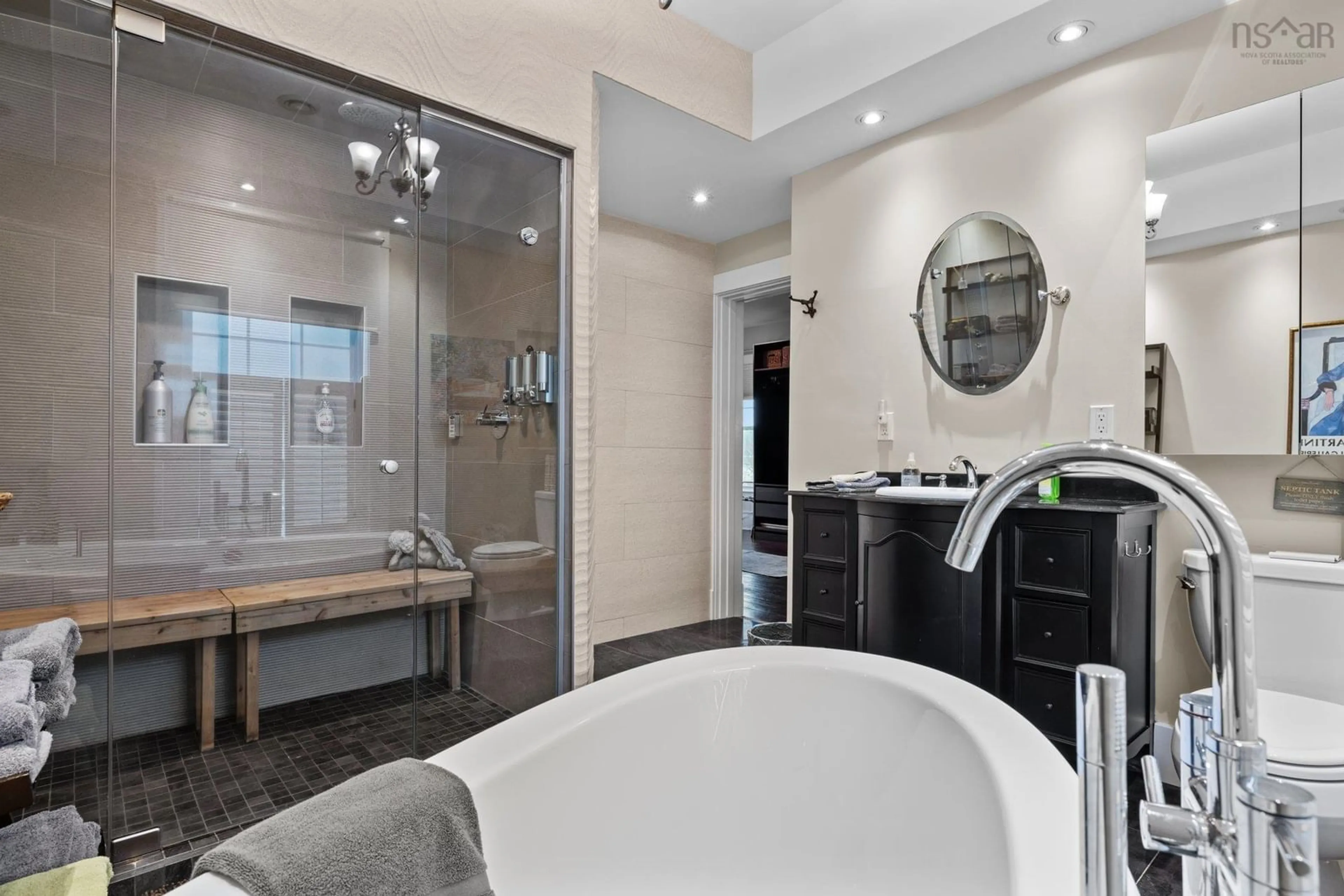Contemporary bathroom, ceramic/tile floor for 123 Duke St, Chester Nova Scotia B0J 1J0