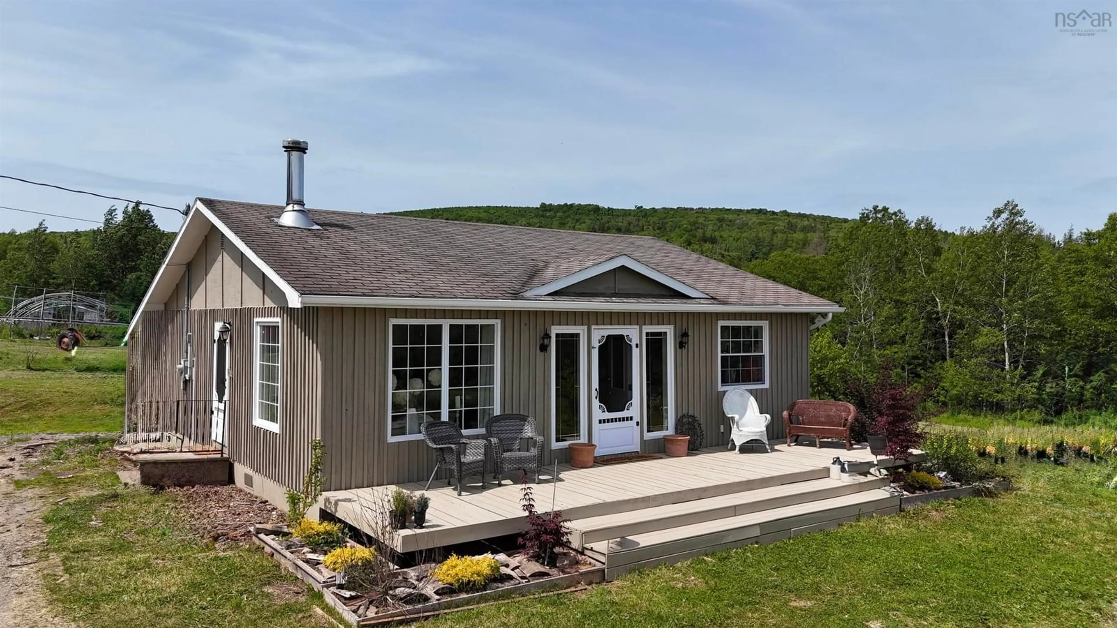 Home with vinyl exterior material, unknown for 3512 Highway 252, Brook Village Nova Scotia B0E 1X0