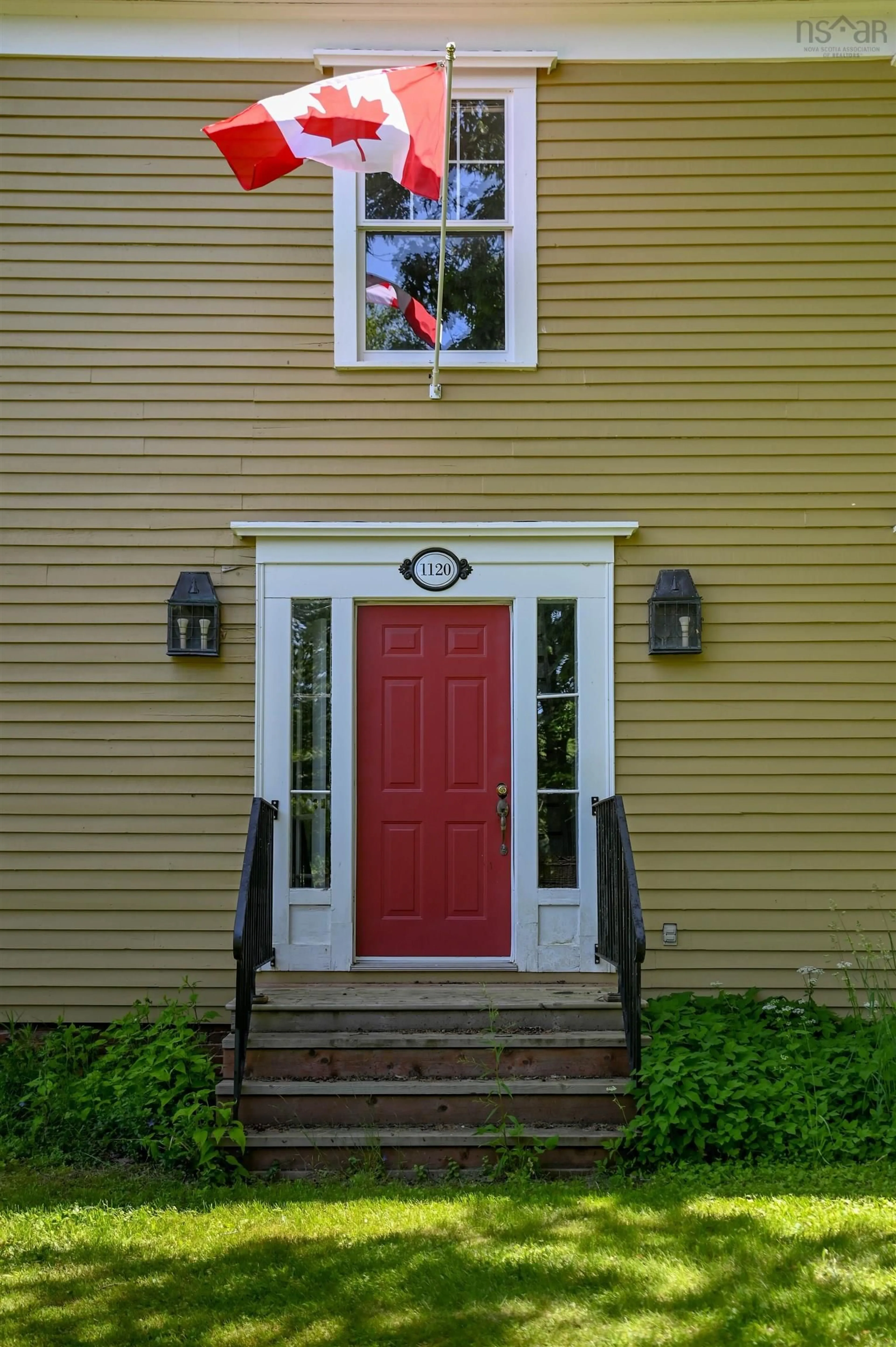 Indoor entryway for 1120 Hwy 359, Steam Mill Nova Scotia B4N 3V7