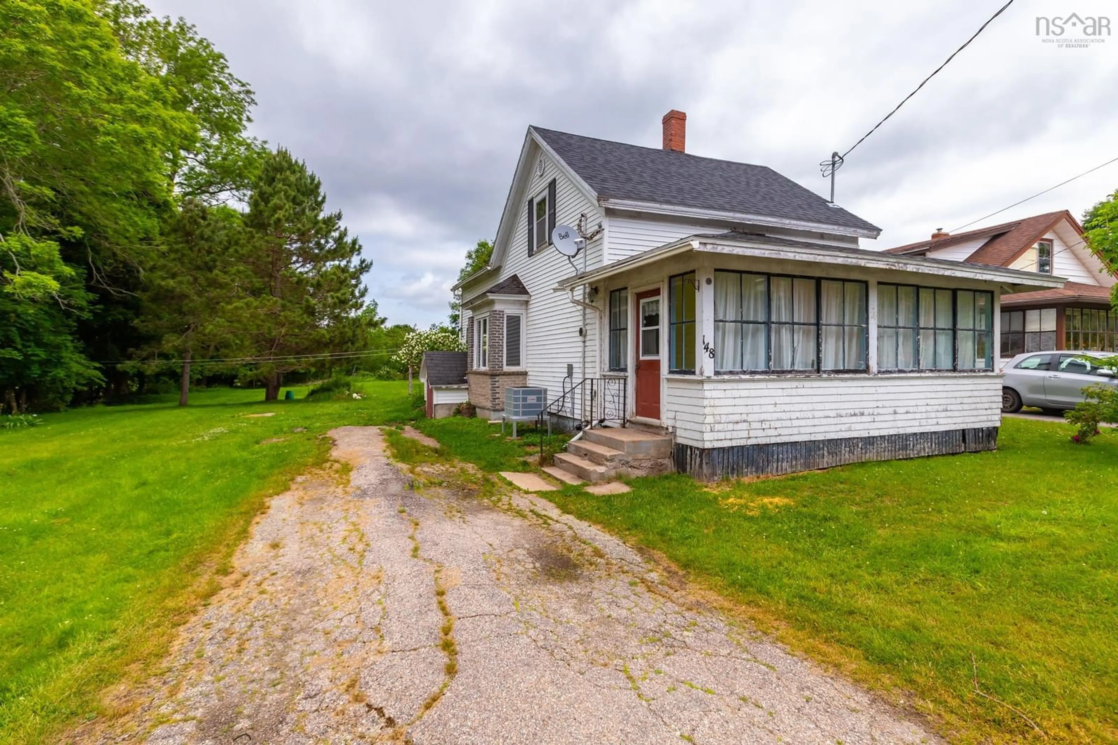A pic from outside/outdoor area/front of a property/back of a property/a pic from drone, street for 148 Ritchie St, Annapolis Royal Nova Scotia B0S 1A0