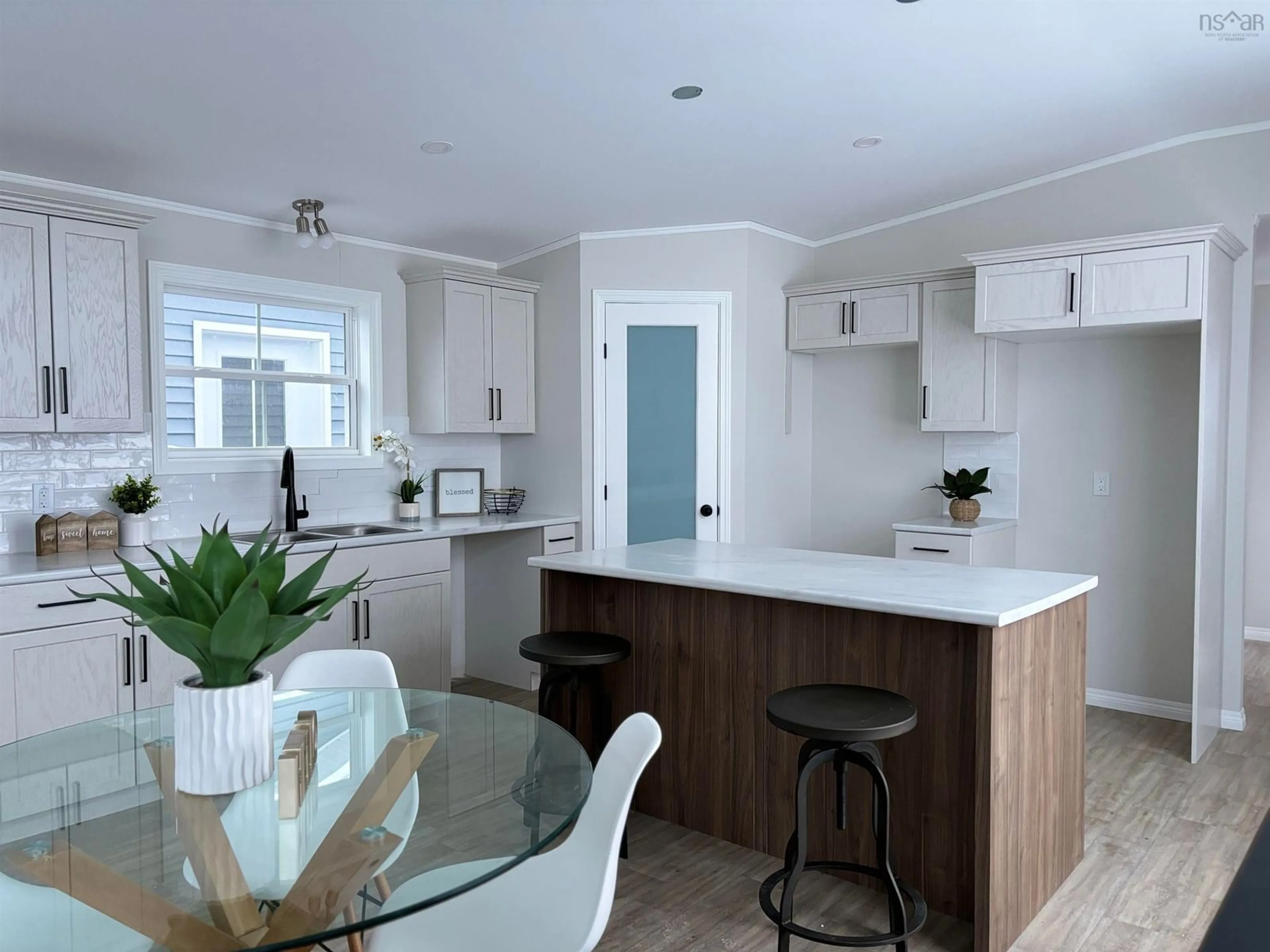 Contemporary kitchen, wood/laminate floor for Narrows Rd #Lot A6, Lake Egmont Nova Scotia B0N 1X0