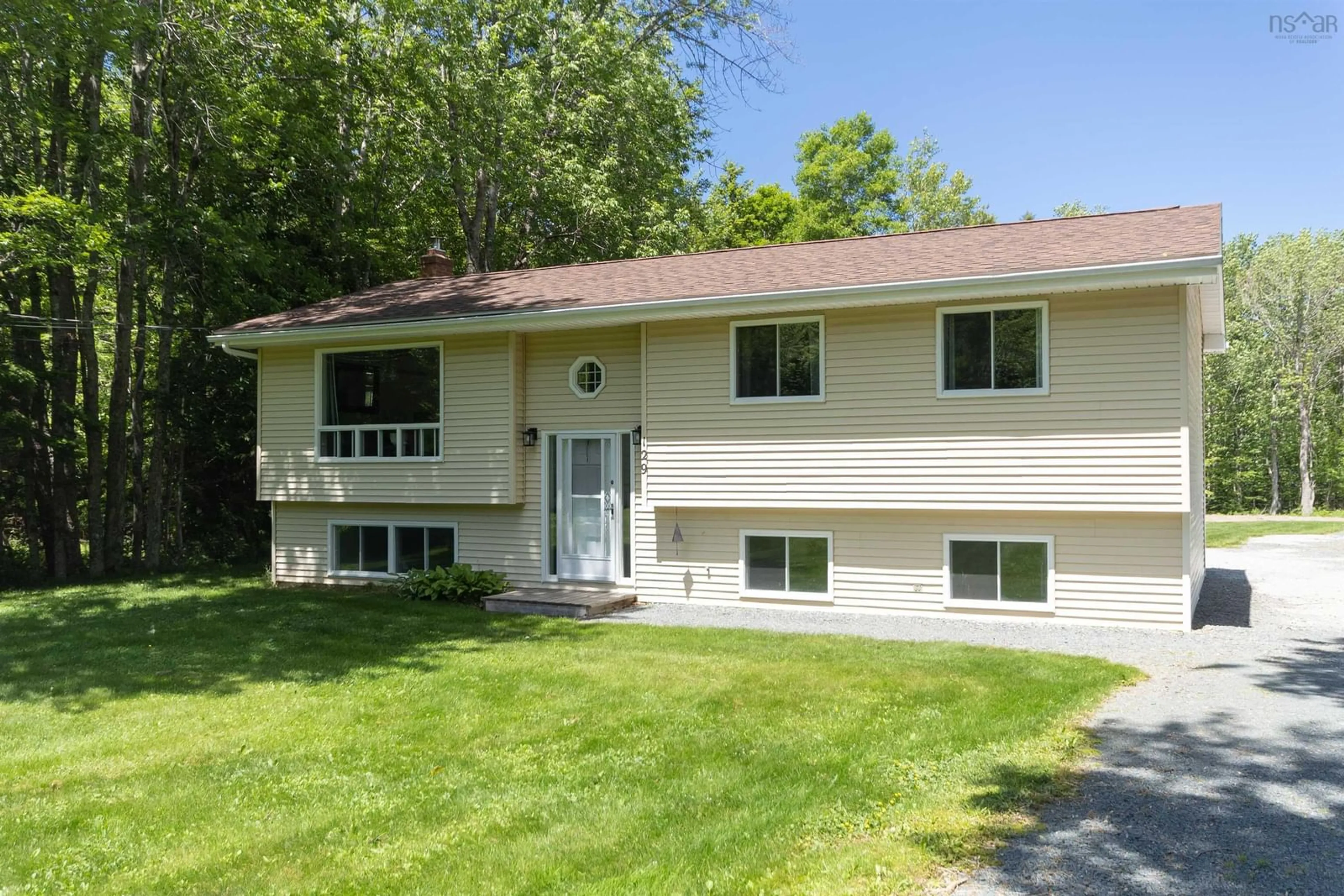 Home with vinyl exterior material, street for 129 Rosley Rd, Beaver Bank Nova Scotia B4G 1C4