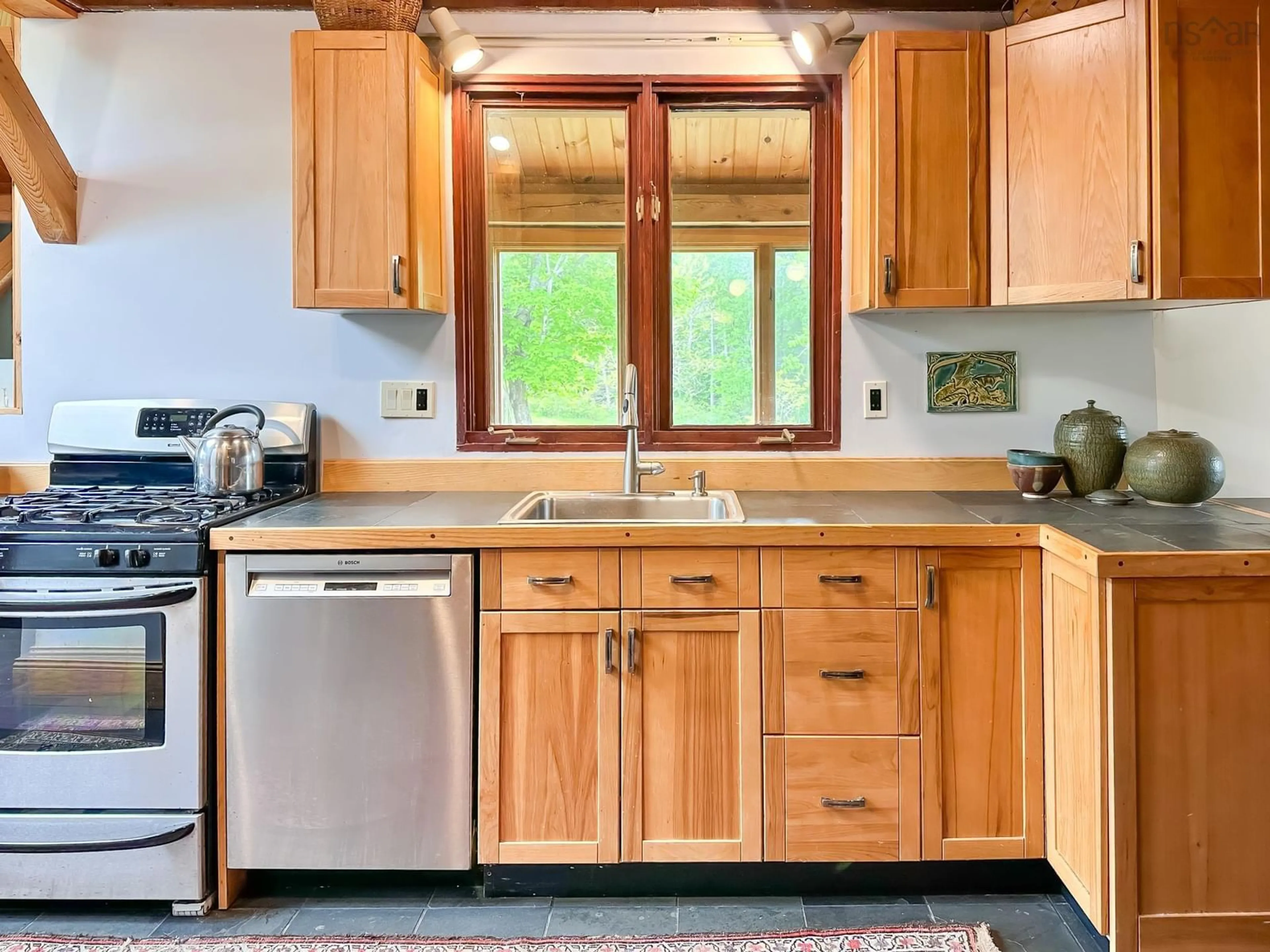 Standard kitchen, unknown for 203 Al Bennett Rd, Halls Harbour Nova Scotia B0P 1J0