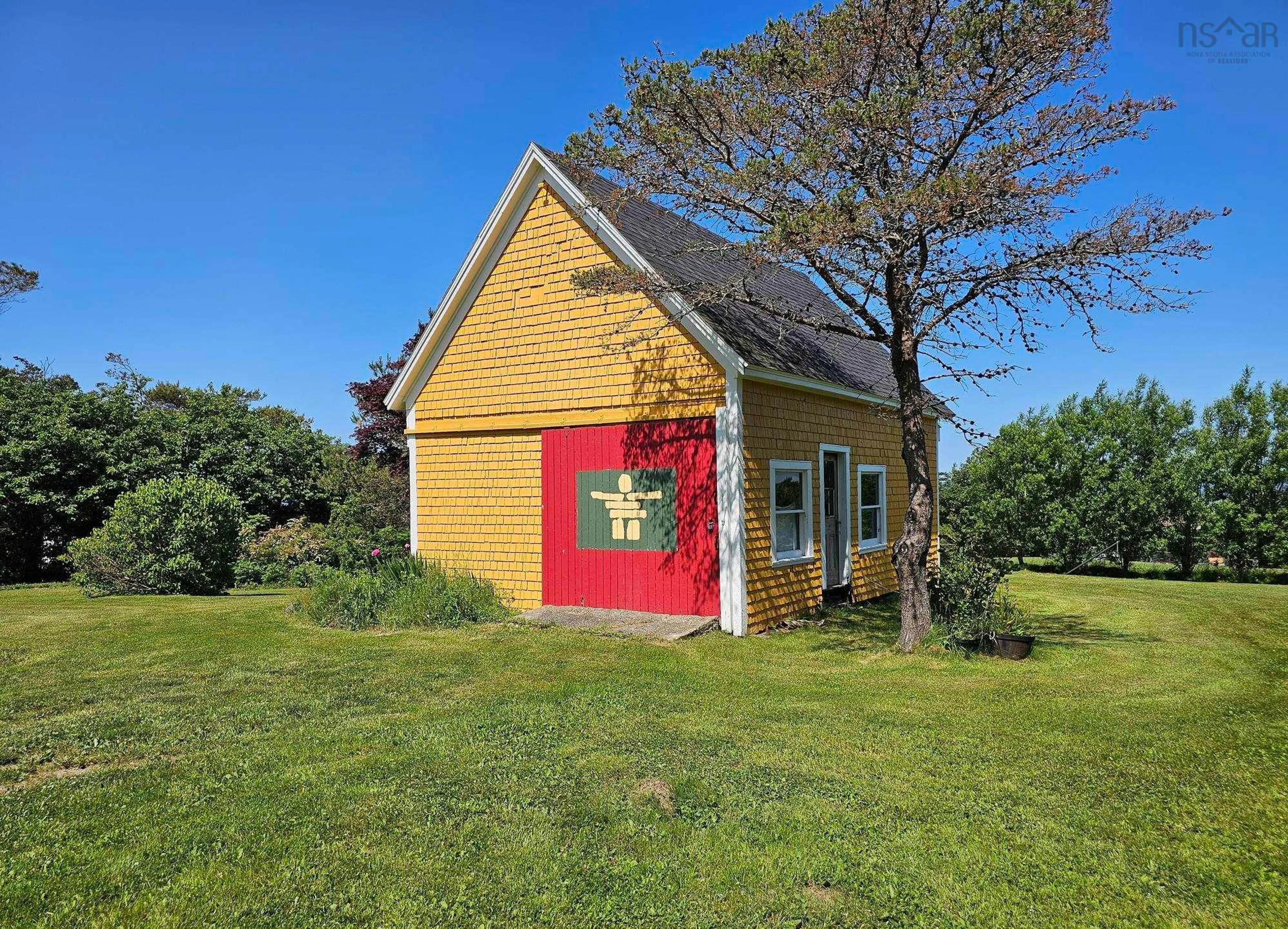 Shed for 7213 Highway 101, Plympton Nova Scotia B0W 2R0