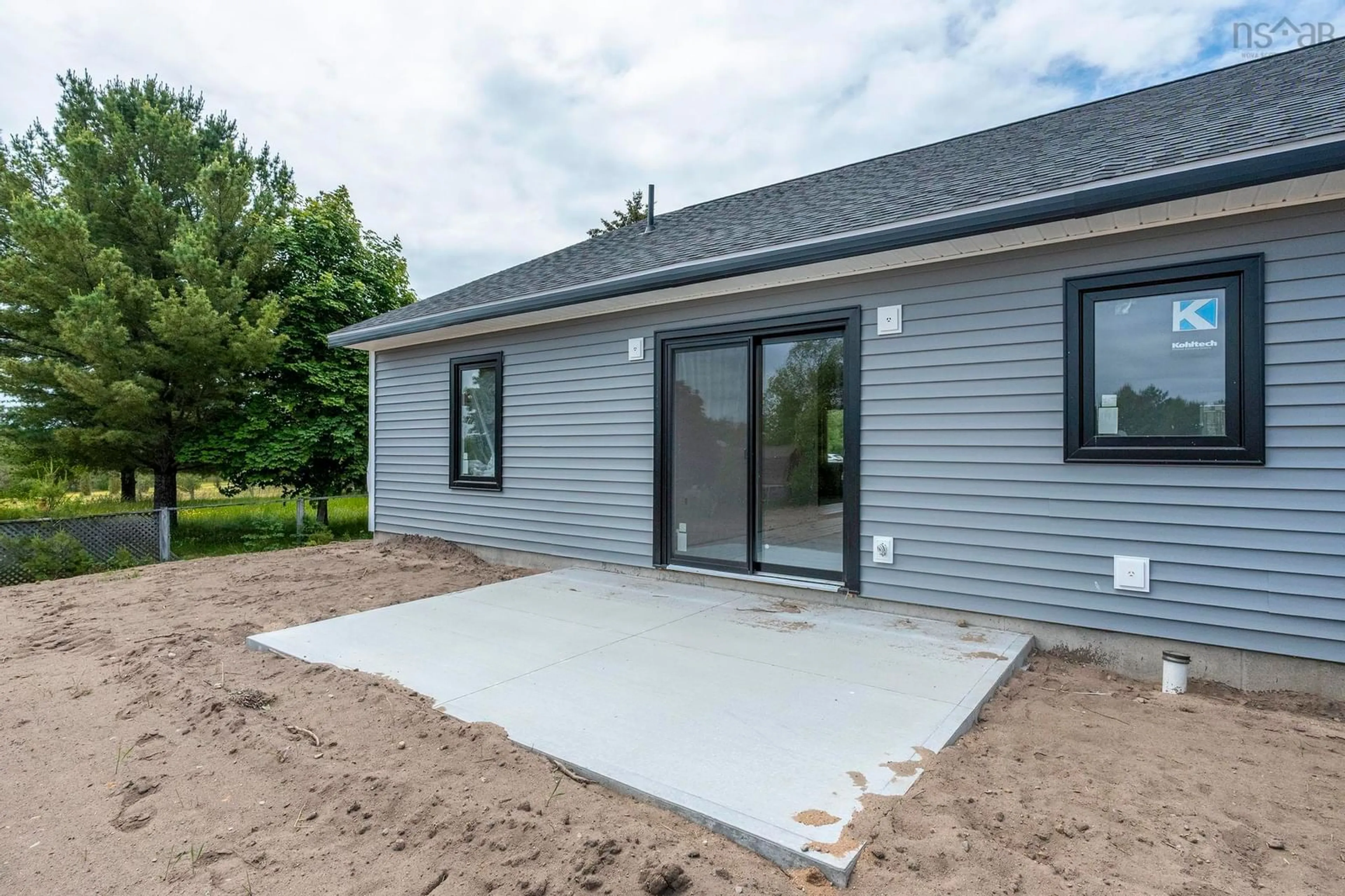 Home with vinyl exterior material, unknown for 1866 Greenwood Rd, Kingston Nova Scotia B0P 1R0