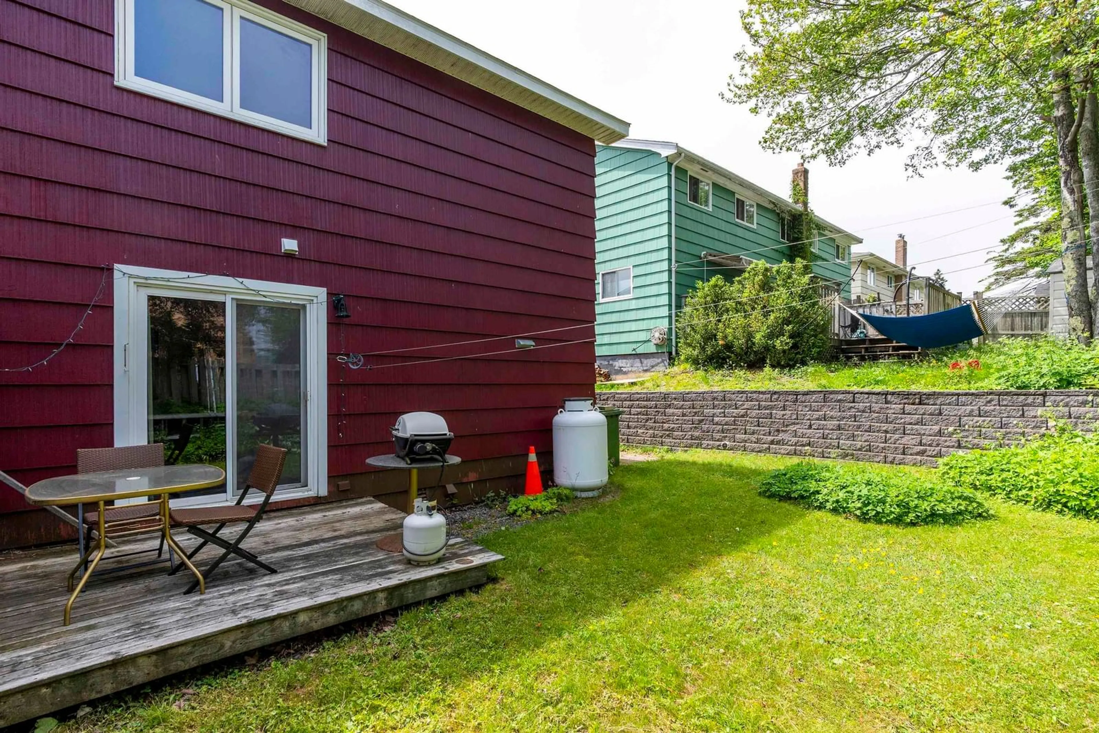 Patio, street for 201 Coronation Ave, Halifax Nova Scotia B3N 2N2