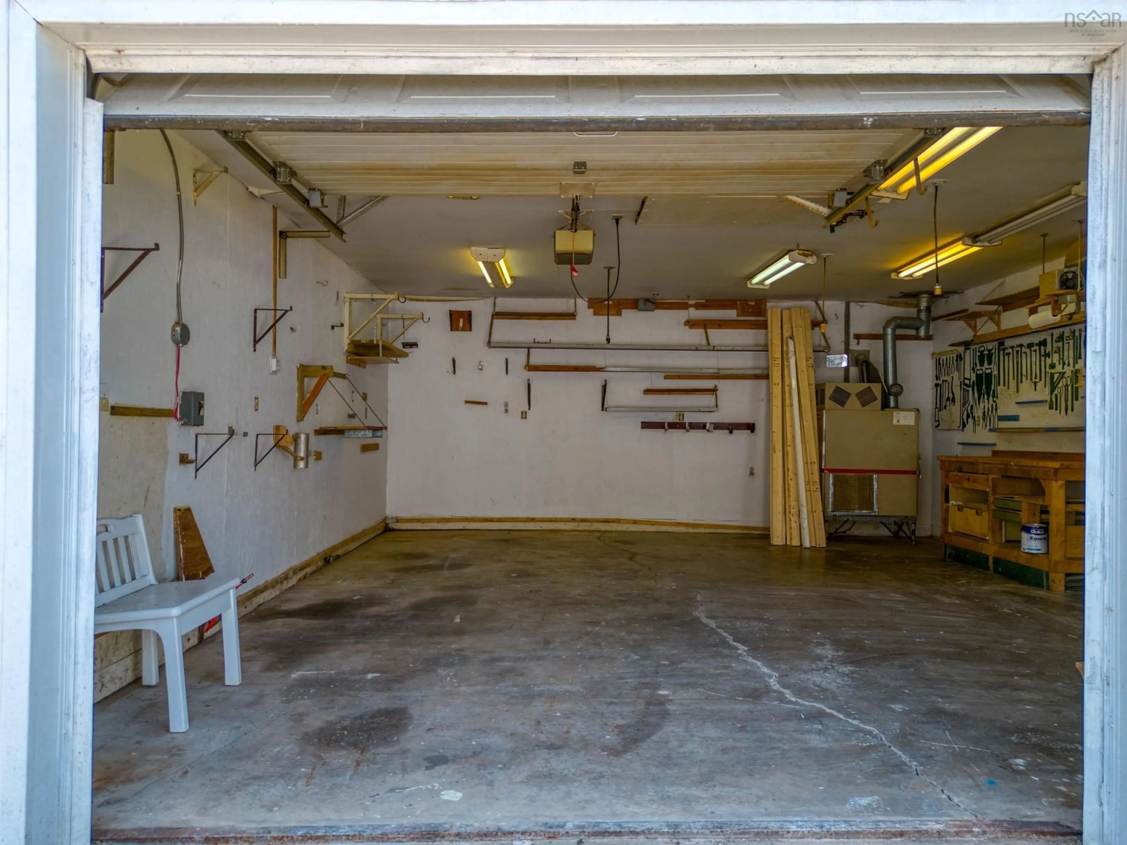 Indoor garage for 3306 Ashburn Ave, Halifax Nova Scotia B3L 4C2
