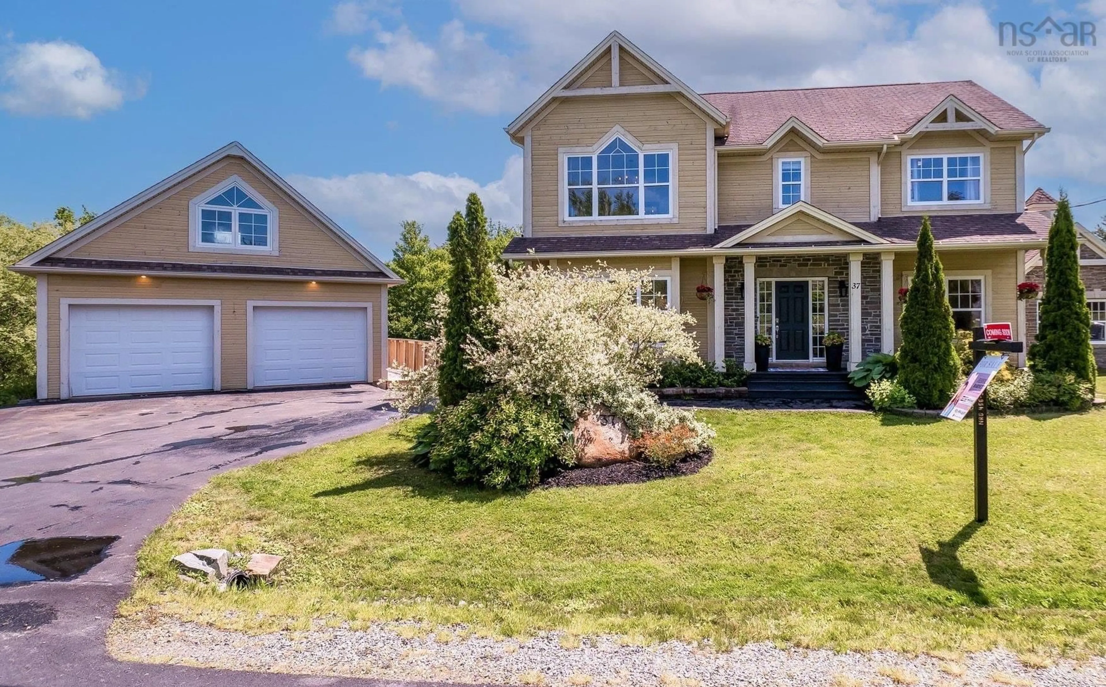 Home with vinyl exterior material, street for 37 Equine Crt, Hammonds Plains Nova Scotia B4B 2B1