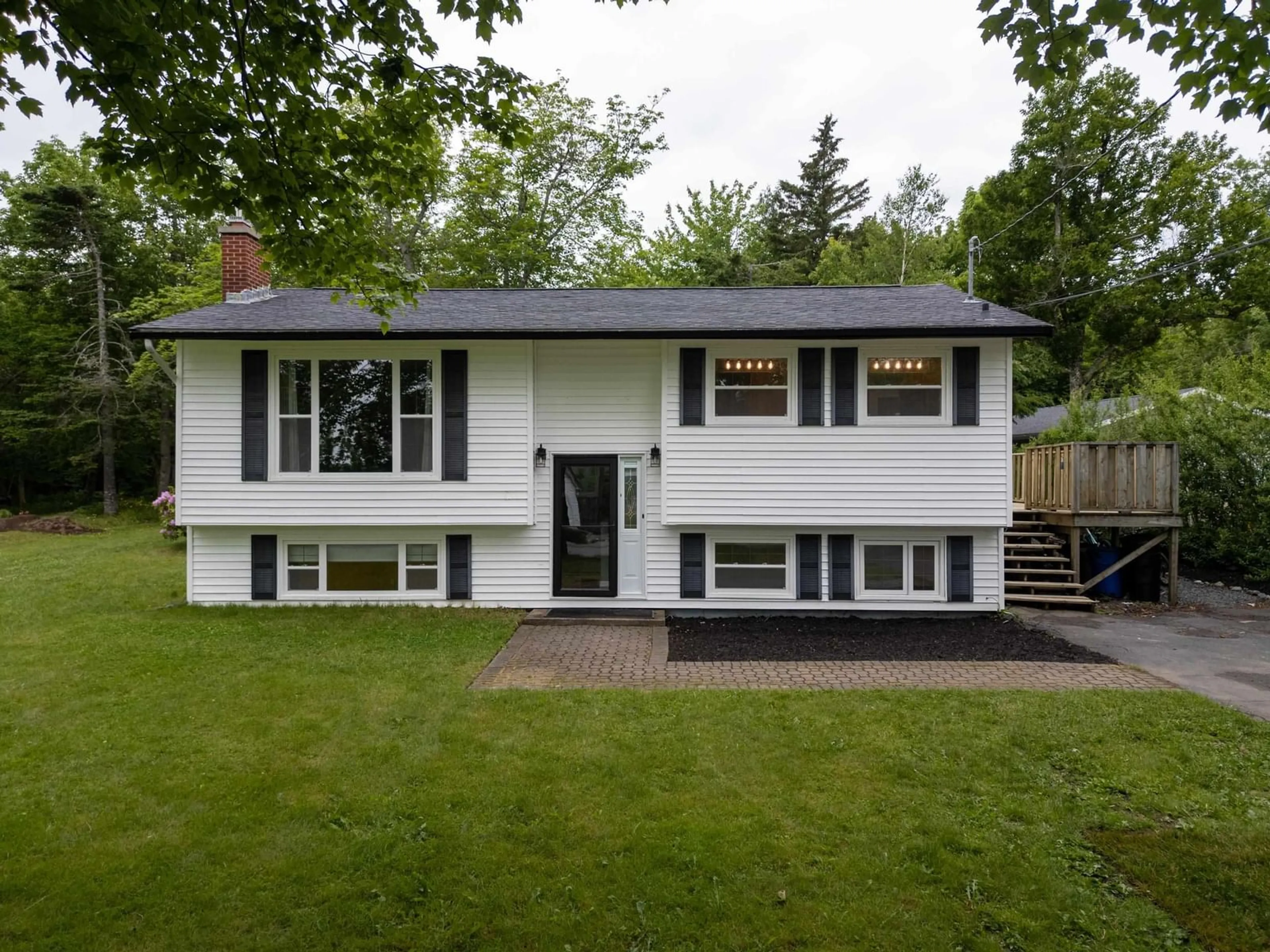 Home with vinyl exterior material, street for 68 Karen Cres, Porters Lake Nova Scotia B3E 1K3