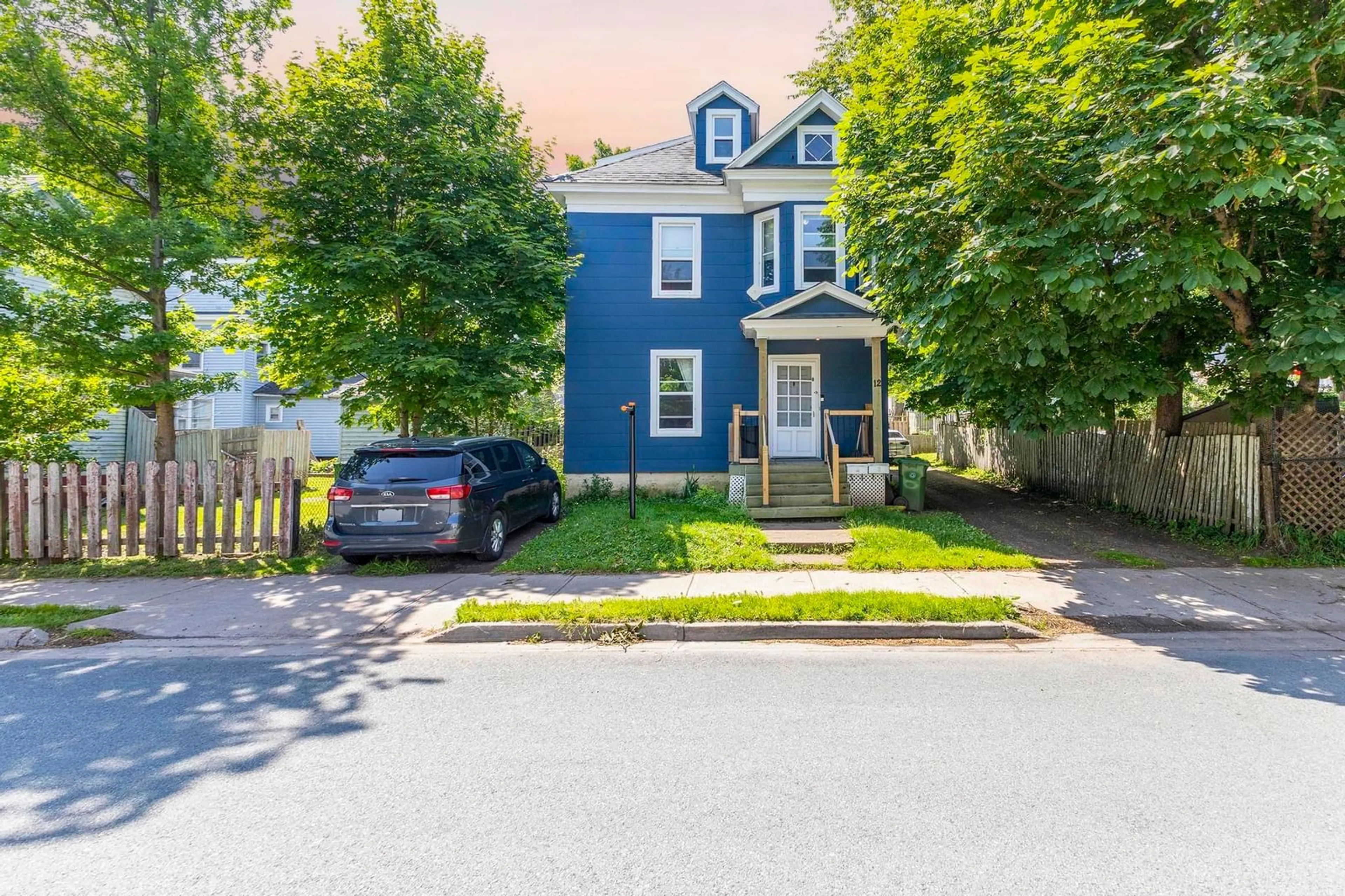Unknown for 12 Alice St, Truro Nova Scotia B2N 2M5