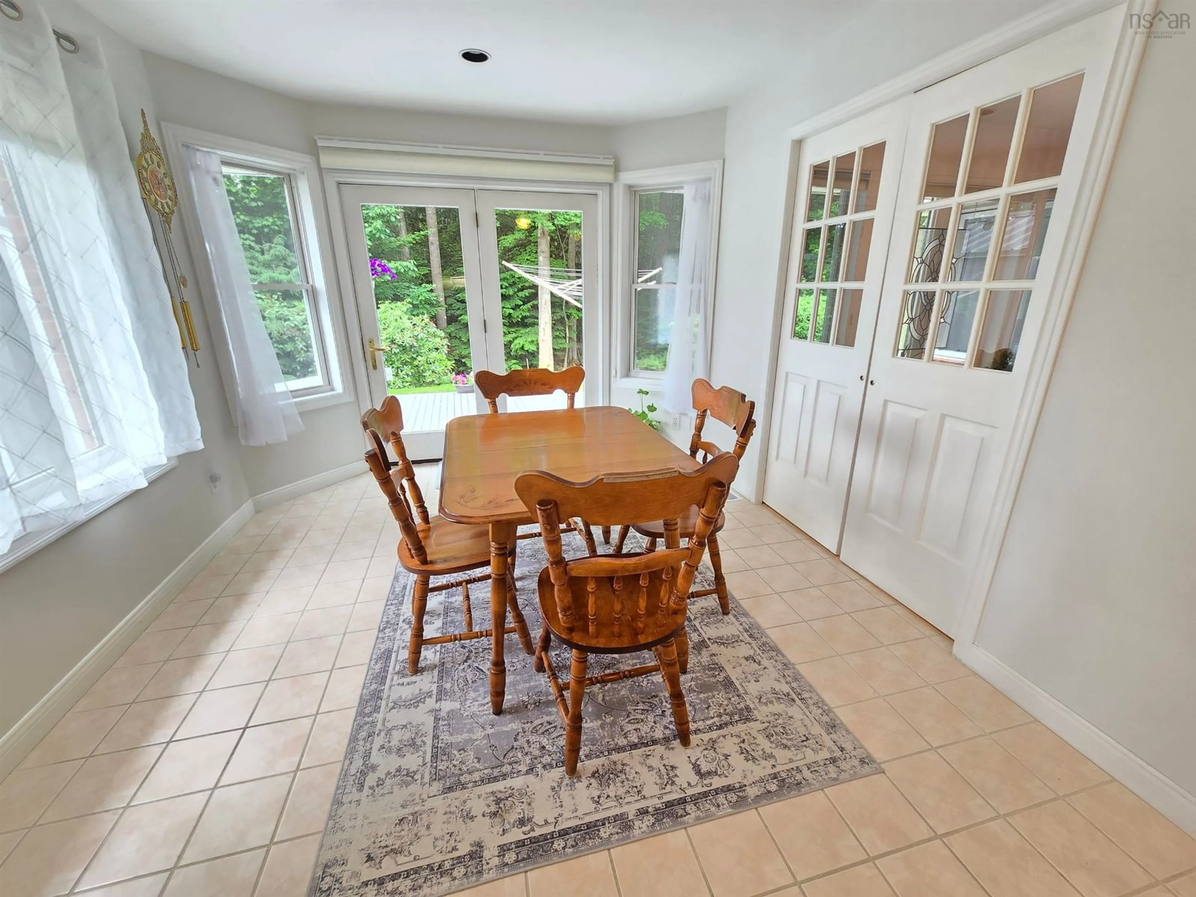 Dining room, unknown for 33 Ritcey Crt, Bridgewater Nova Scotia B4V 4A9
