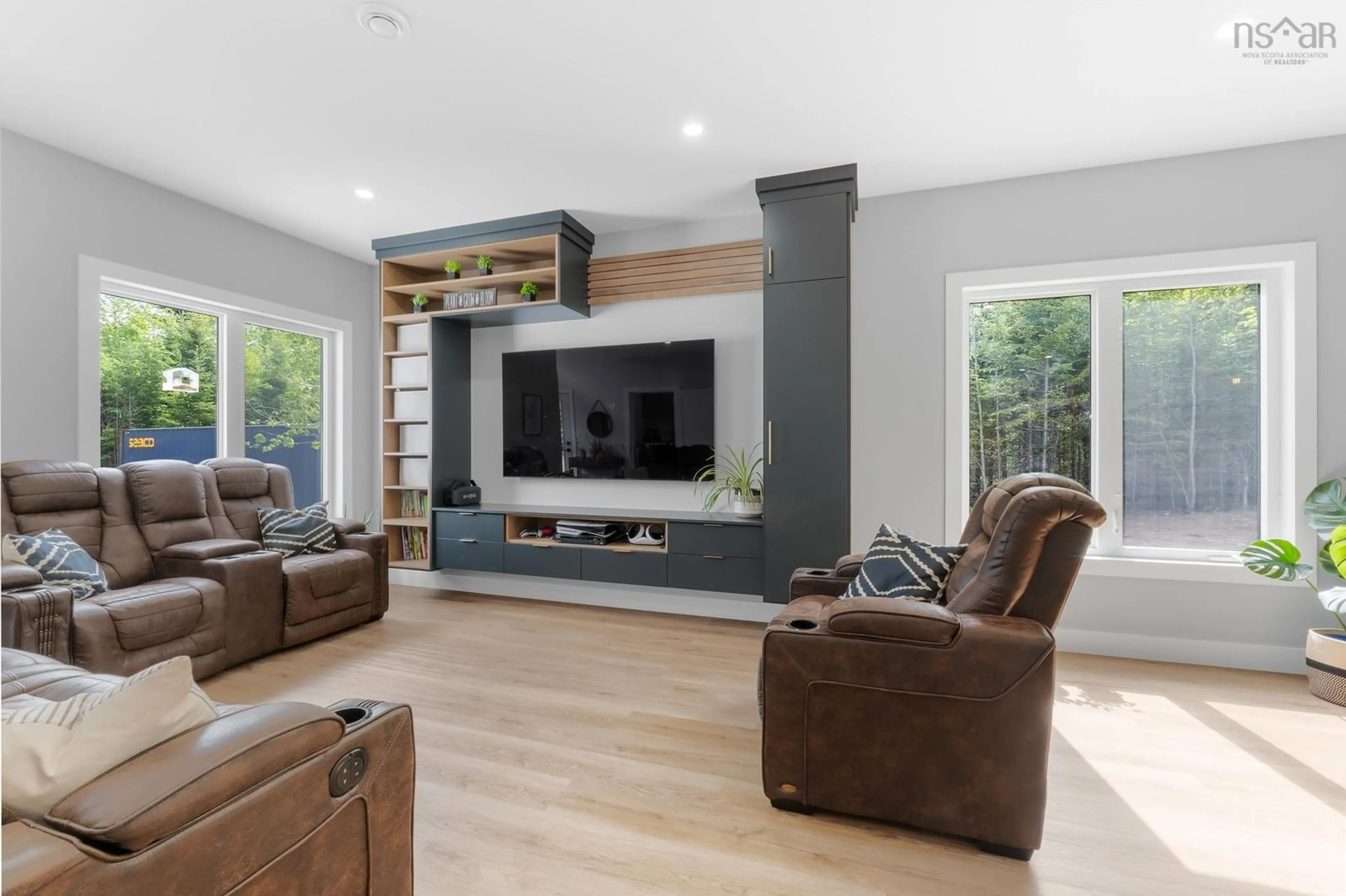 Living room with furniture, unknown for 900 Kennedy Rd, Hilden Nova Scotia B0N 1C0