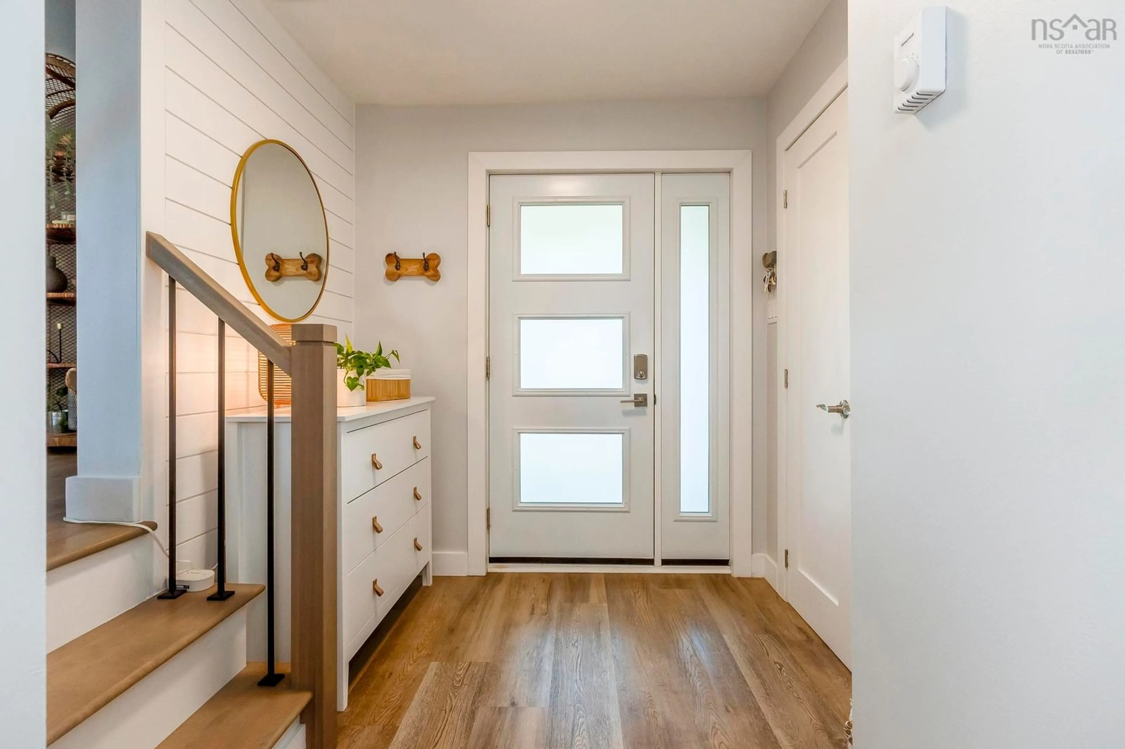 Indoor entryway for 18 Castleton Cres, Dartmouth Nova Scotia B2X 3M3