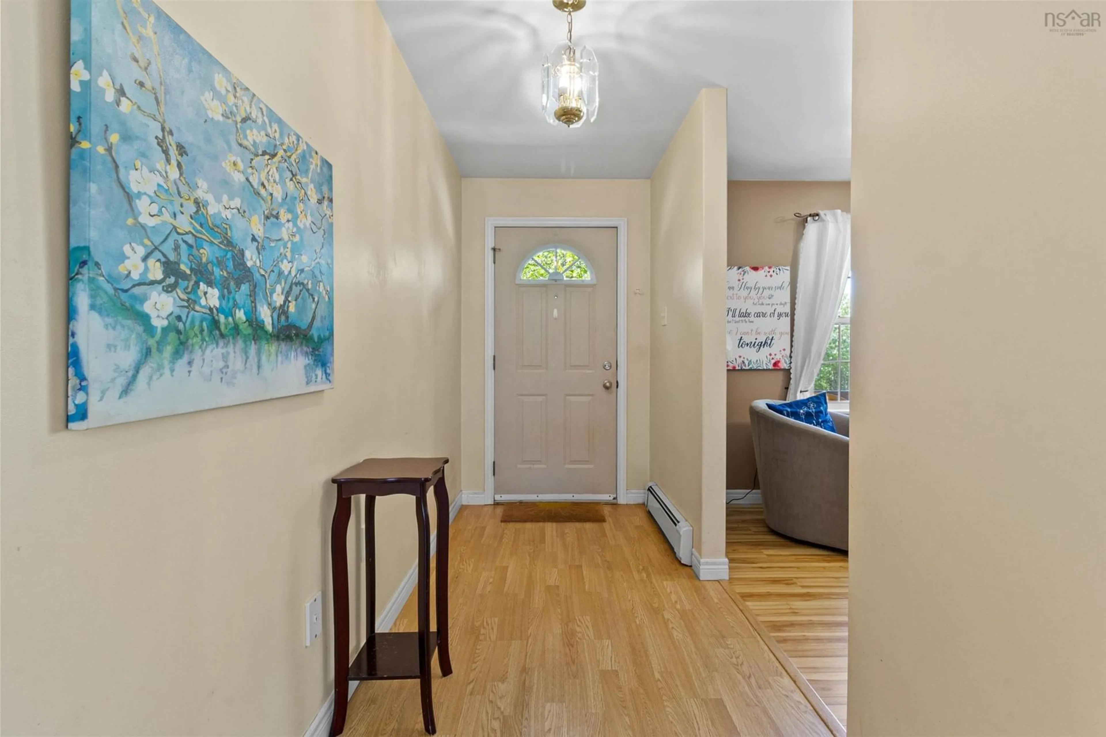 Indoor entryway for 201 Clayton Dr, Fox Point Nova Scotia B0J 1T0
