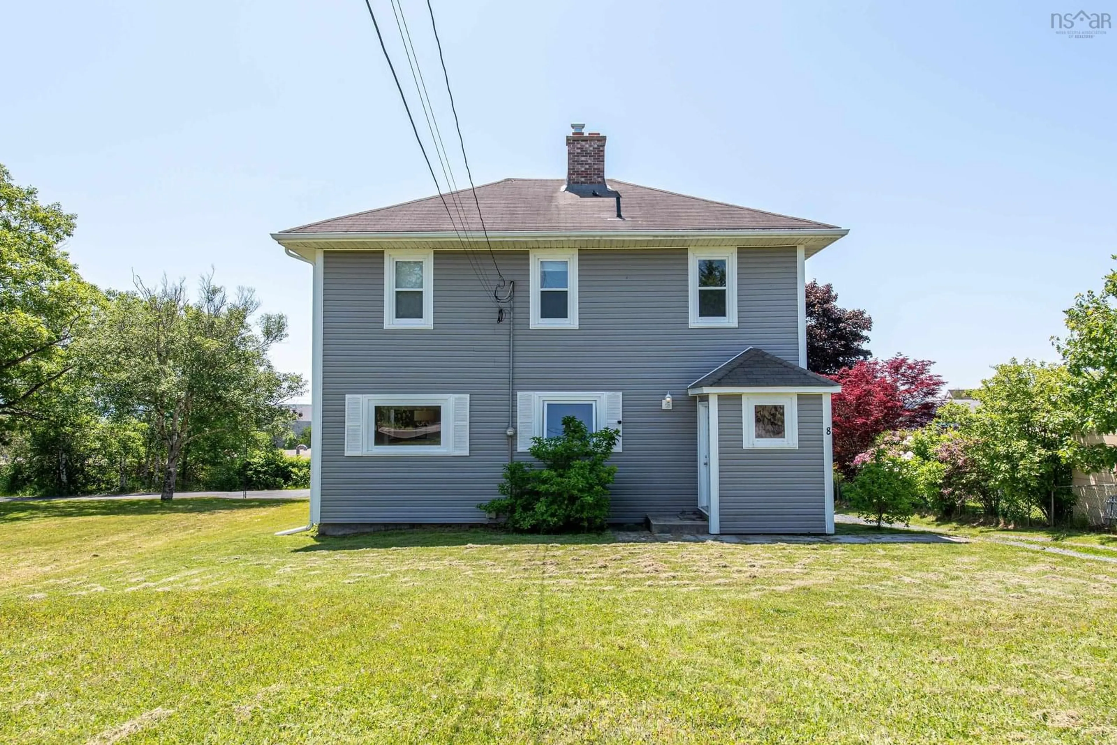 Unknown for 8 Woodside Ave, Dartmouth Nova Scotia B2W 1B3