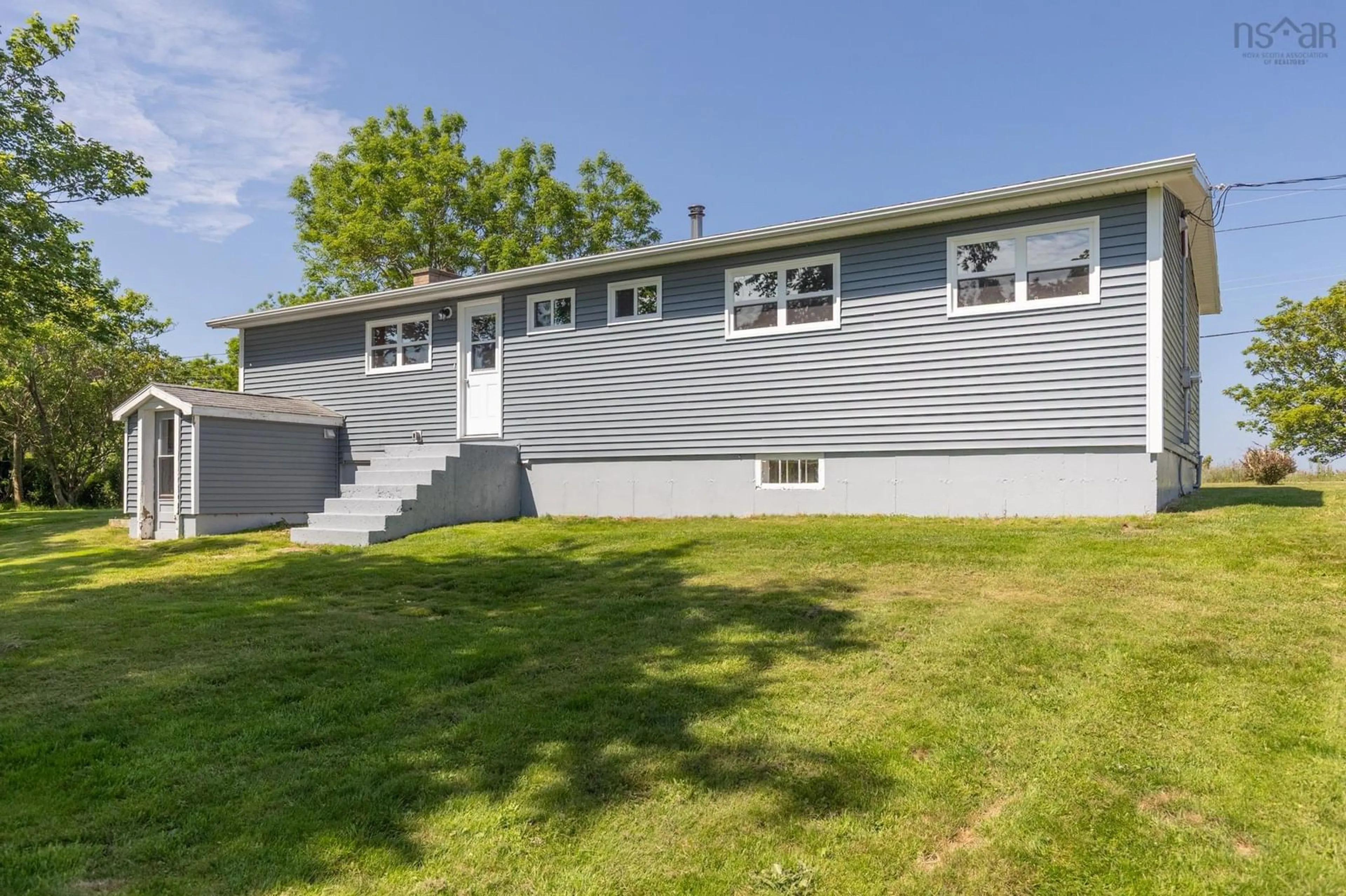 Home with vinyl exterior material, unknown for 255 Overton Rd, South Chegoggin Nova Scotia B5A 5G8