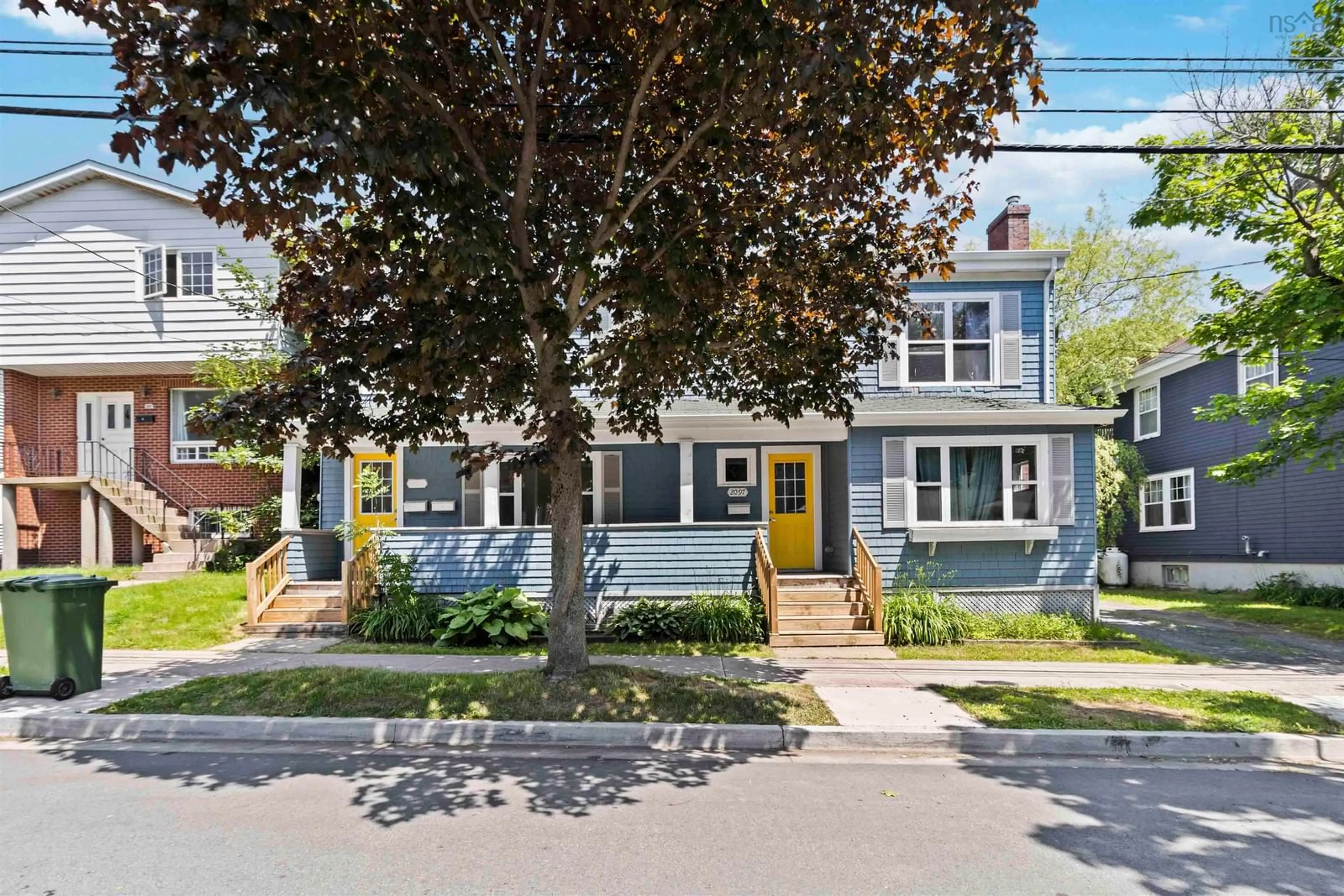 Home with vinyl exterior material, street for 2097 2099 2099A Oxford St, Halifax Nova Scotia B3L 2T3