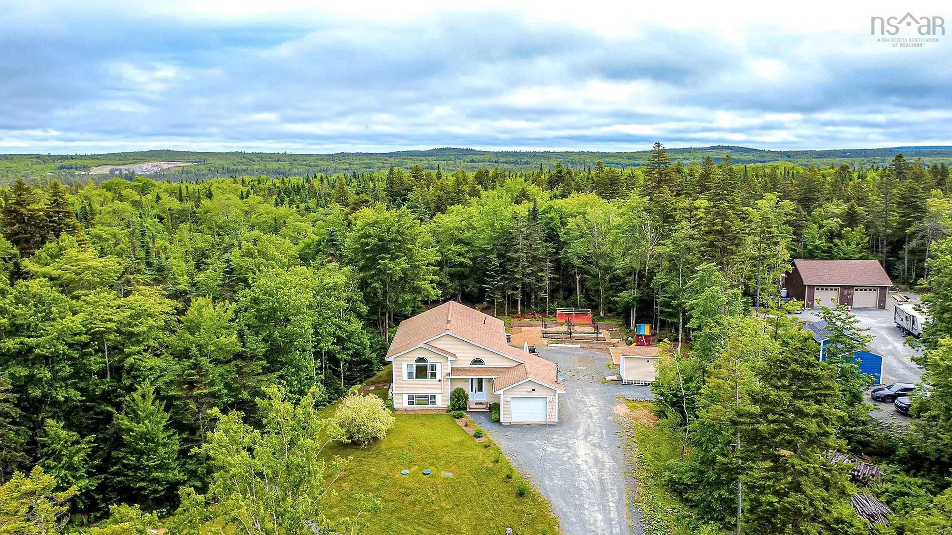 A pic from outside/outdoor area/front of a property/back of a property/a pic from drone, forest/trees view for 32 Morning Breeze Dr, Mount Uniacke Nova Scotia B0N 1Z0