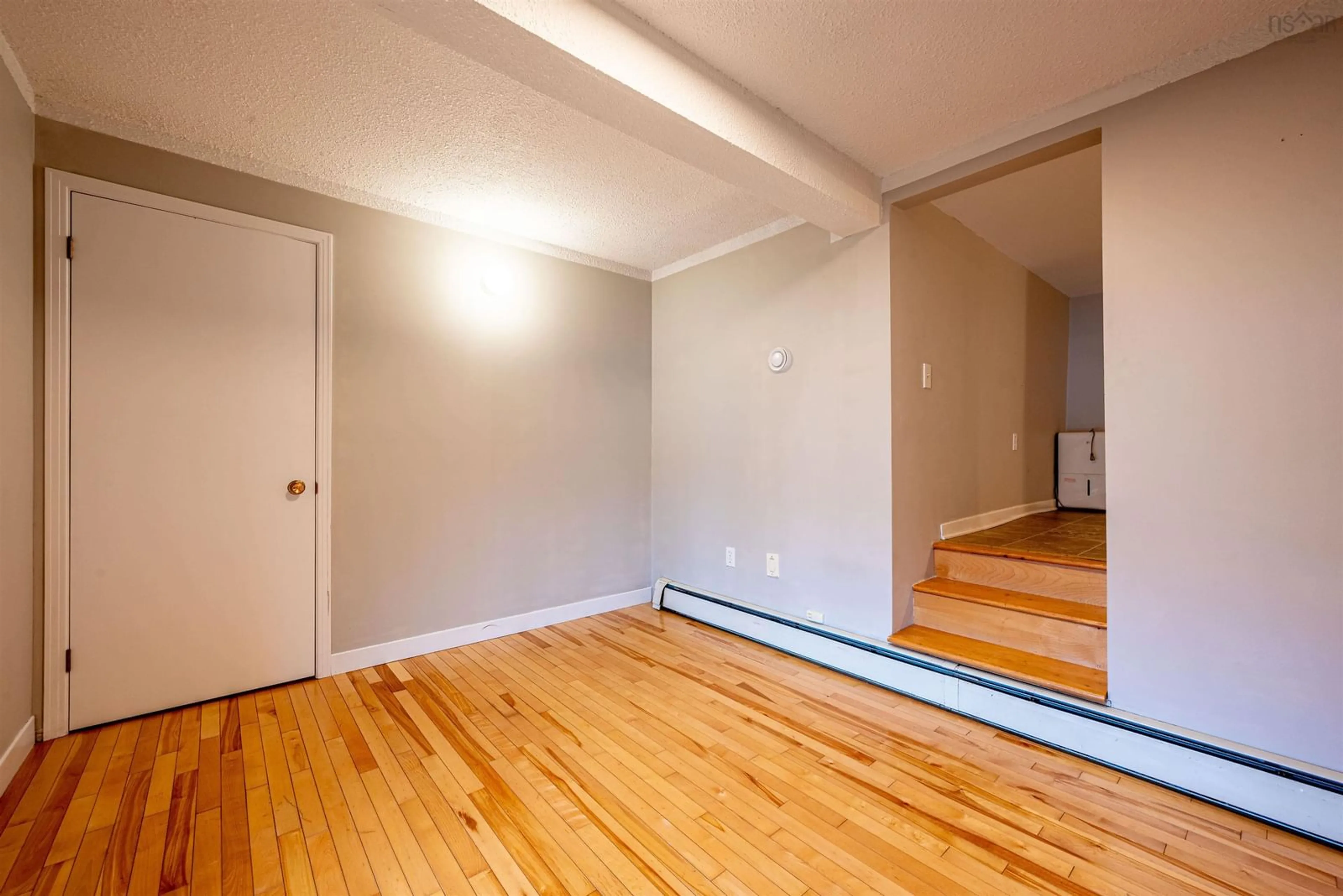 A pic of a room for 1425 Purcells Cove Rd, Halifax Nova Scotia B3P 1B3