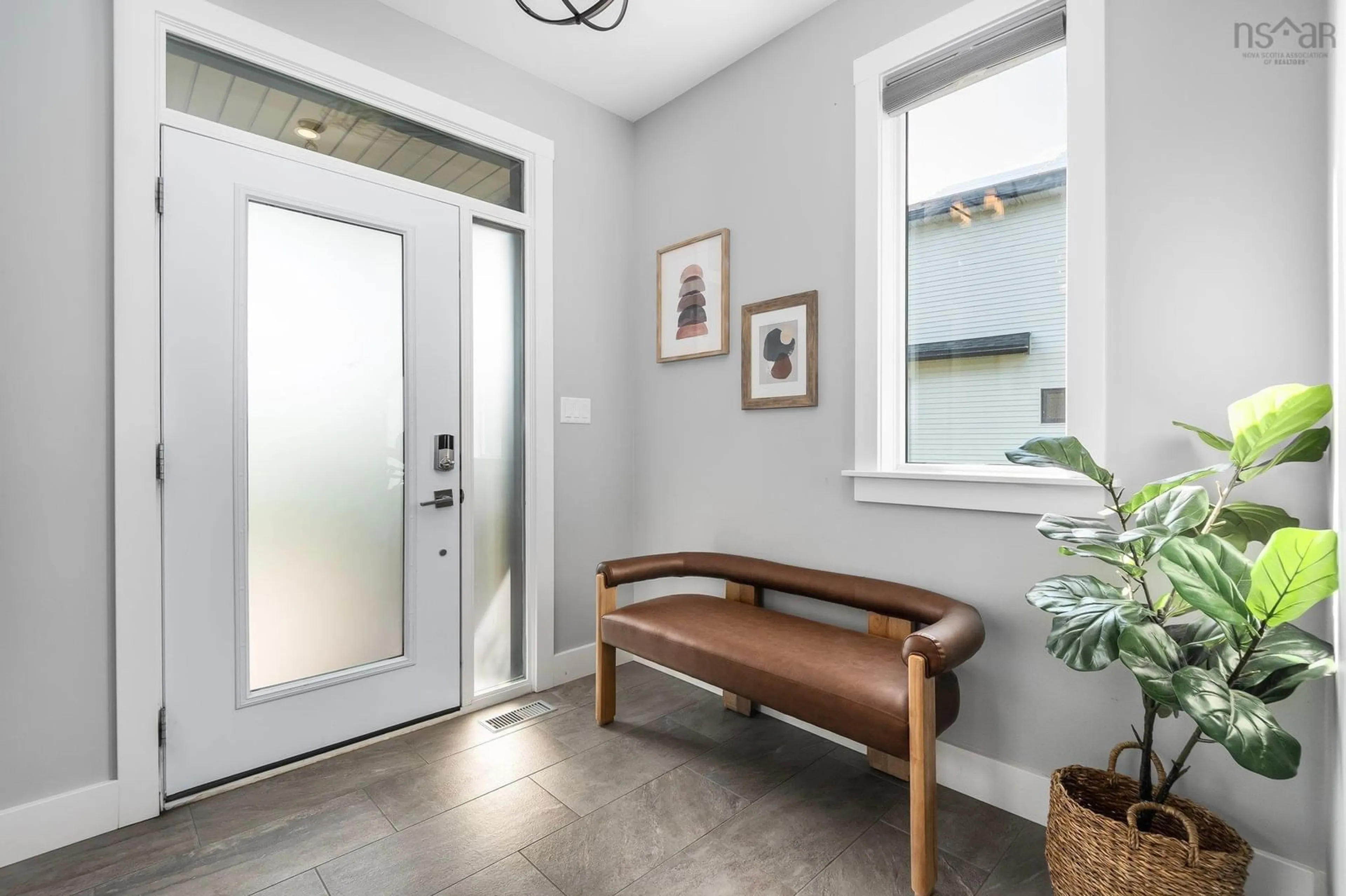 Indoor entryway for 35 Bramwell Crt, Bedford West Nova Scotia B4B 0W2