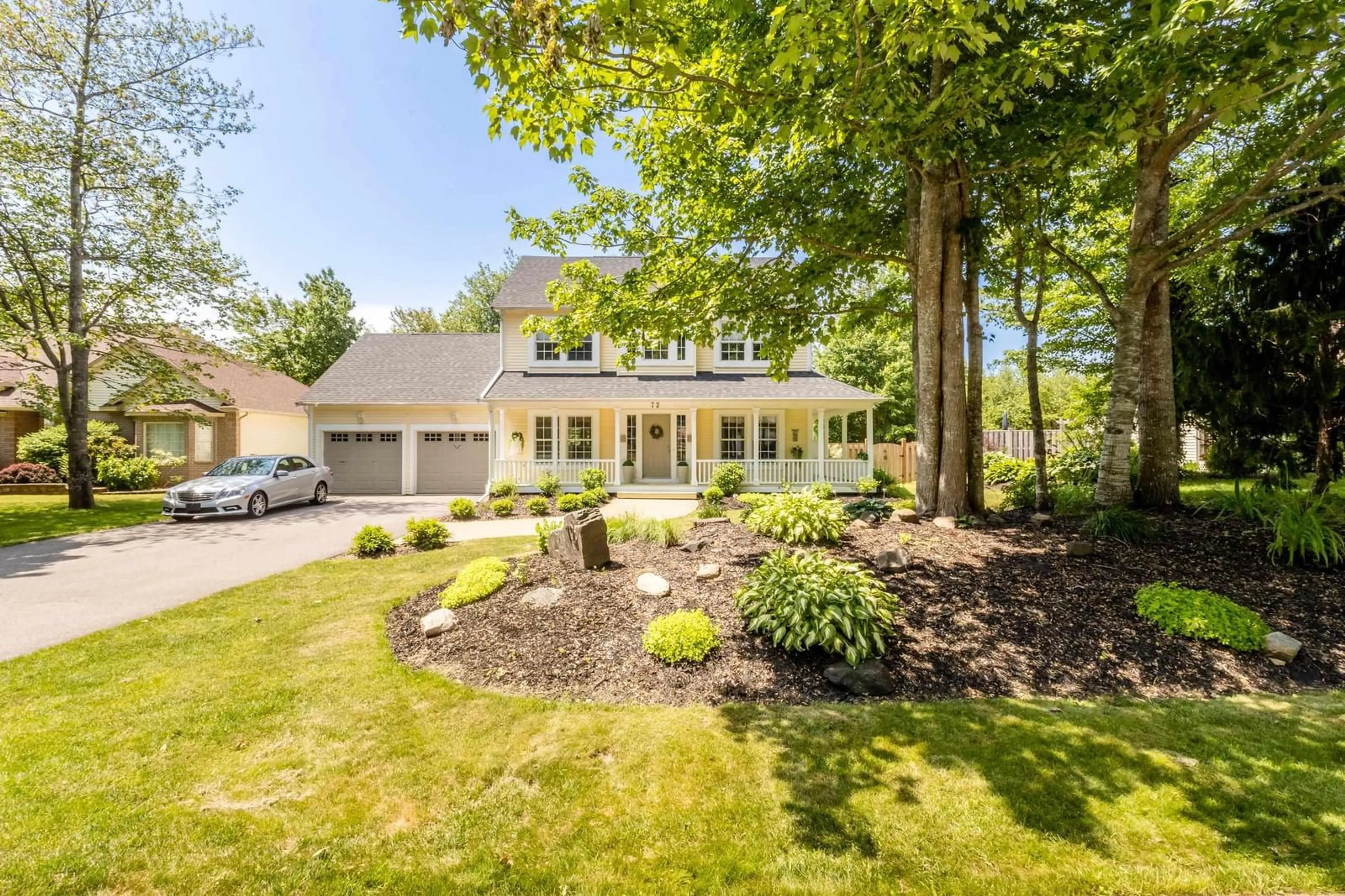 Home with vinyl exterior material, street for 72 Anderson Blvd, Kentville Nova Scotia B4N 5H2