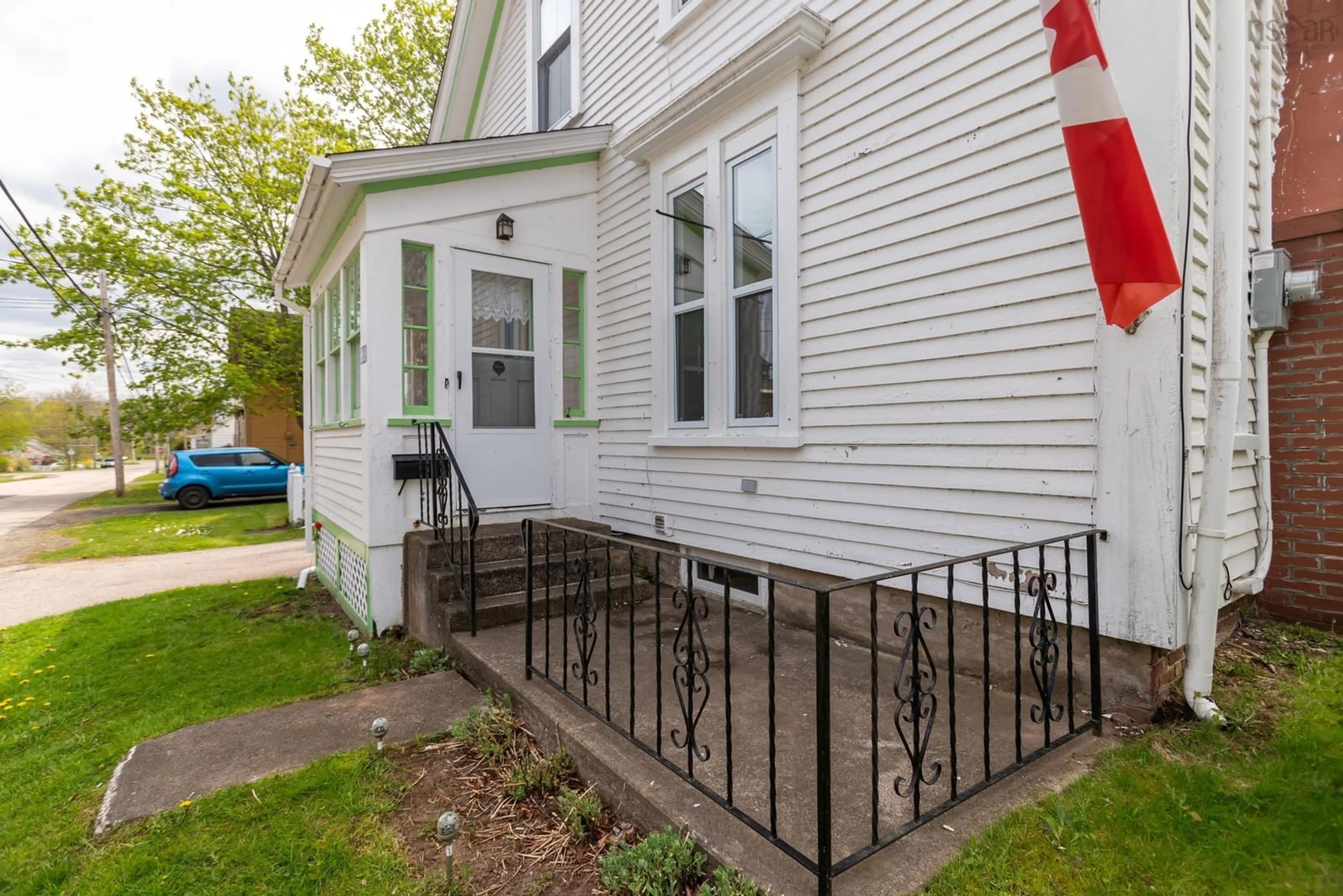 Patio, street for 83 Victoria Street, Annapolis Nova Scotia B0S 1A0