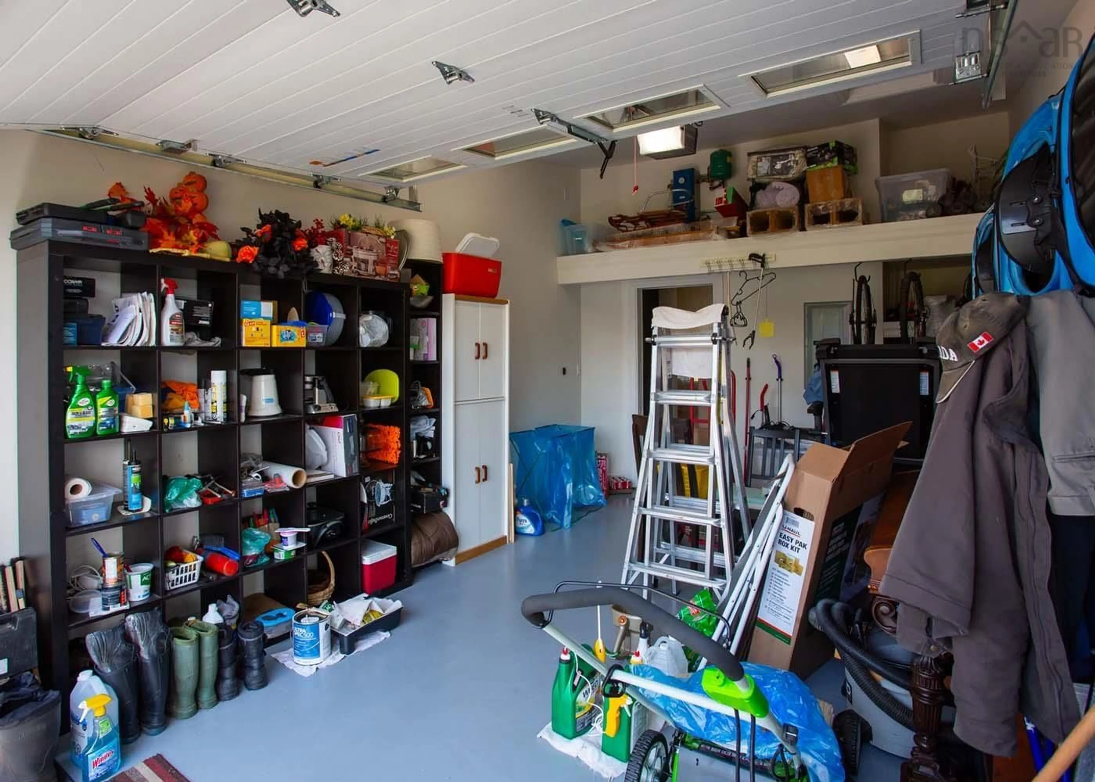 Indoor garage for 11 Covington Pl, Bible Hill Nova Scotia B2N 0J9
