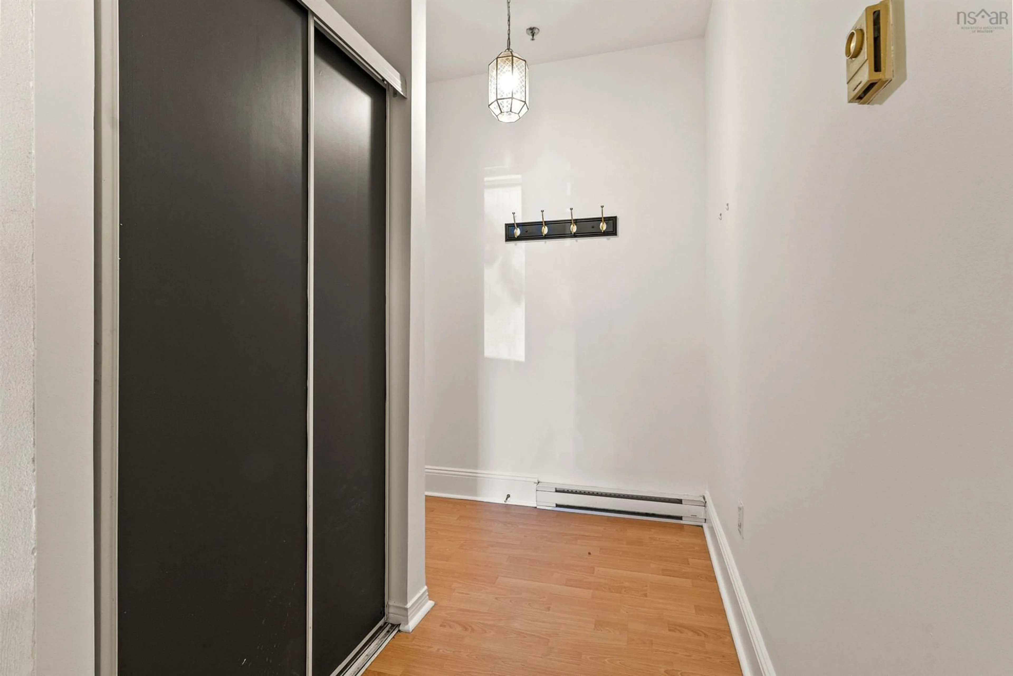 Unknown for 1300 Queen St #21, Halifax Nova Scotia B3J 2H5