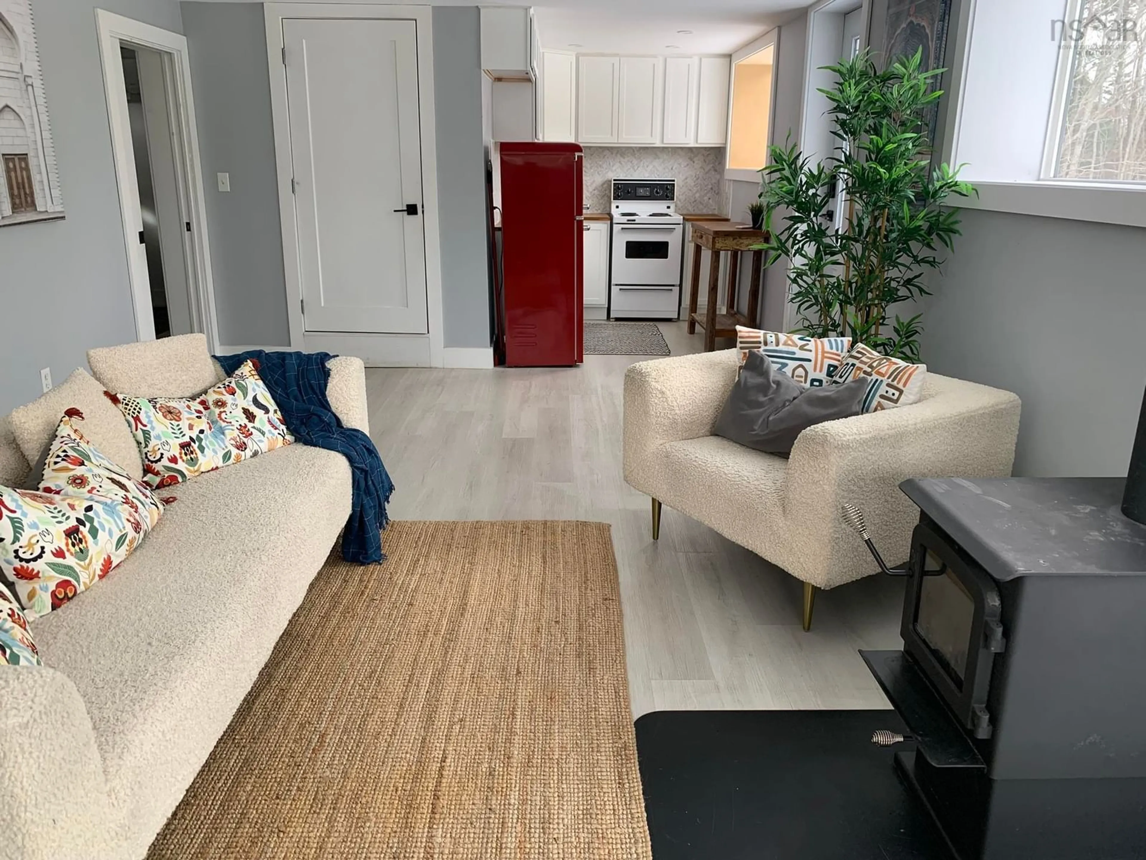 Living room with furniture, unknown for 331 New Cumberland Rd, Pleasantville Nova Scotia B0R 1G0