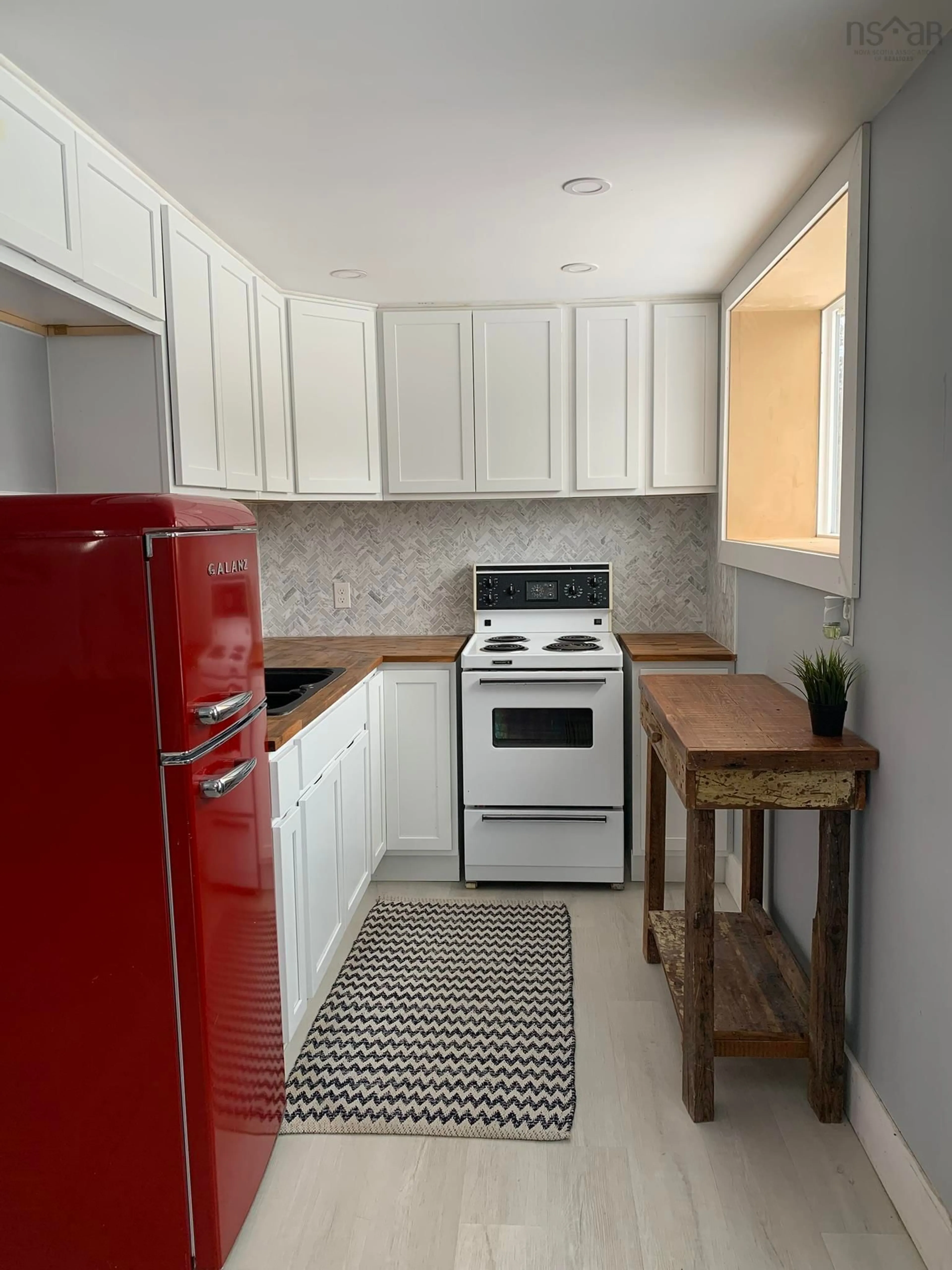 Standard kitchen, unknown for 331 New Cumberland Rd, Pleasantville Nova Scotia B0R 1G0