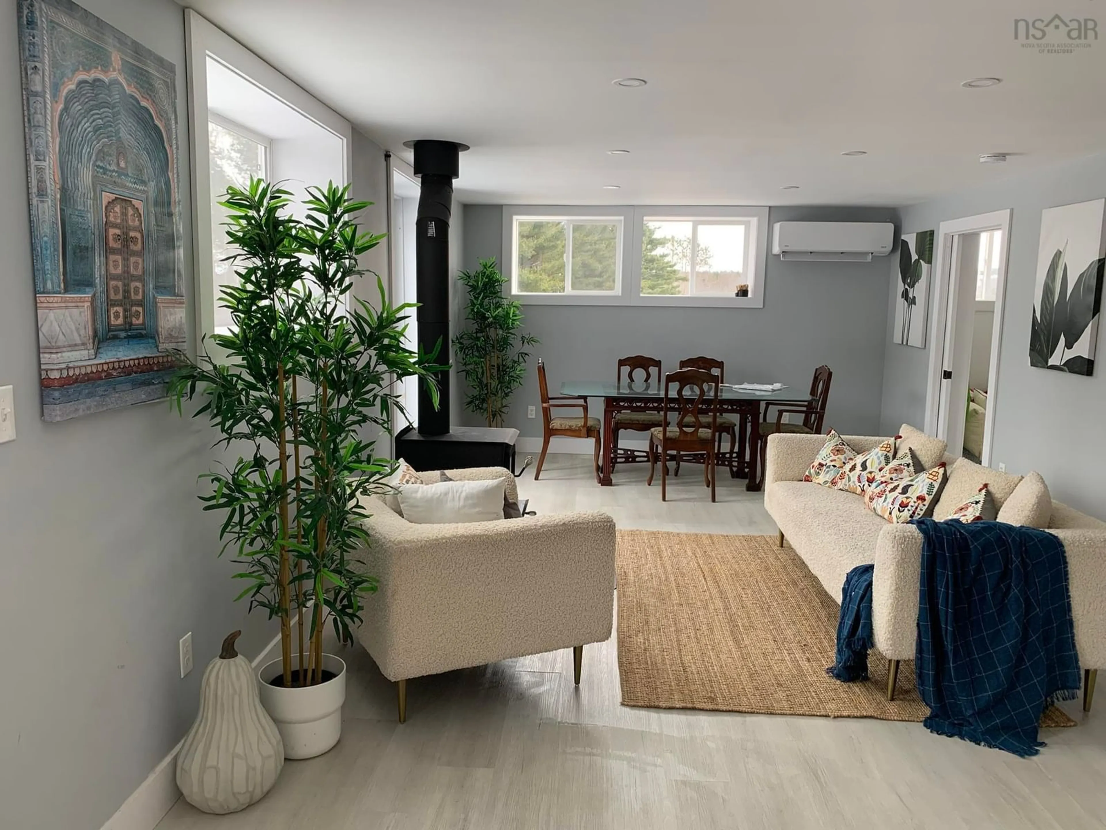 Living room with furniture, unknown for 331 New Cumberland Rd, Pleasantville Nova Scotia B0R 1G0
