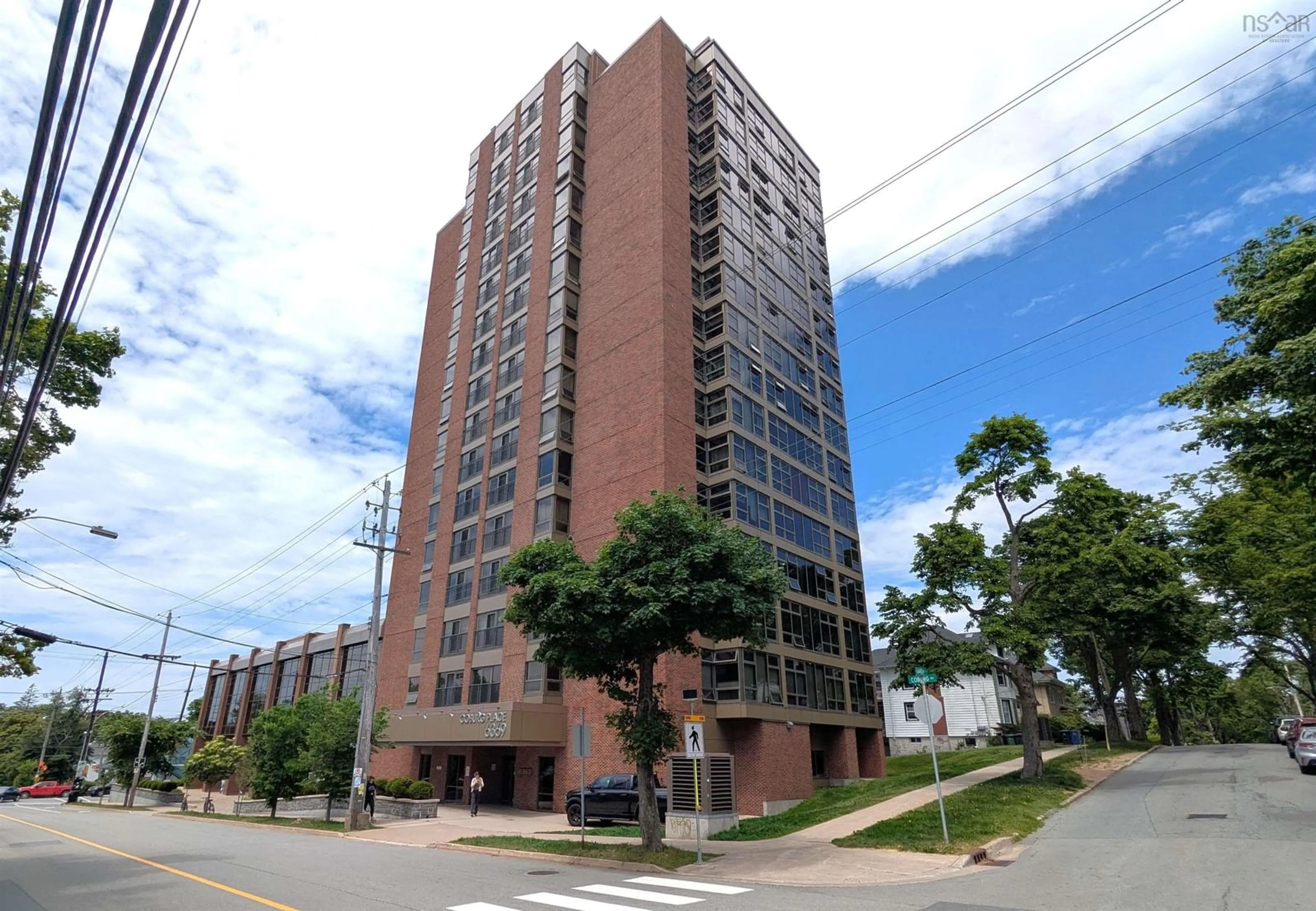 Indoor foyer for 6369 Coburg Rd #504, Halifax Nova Scotia B3H 4J7