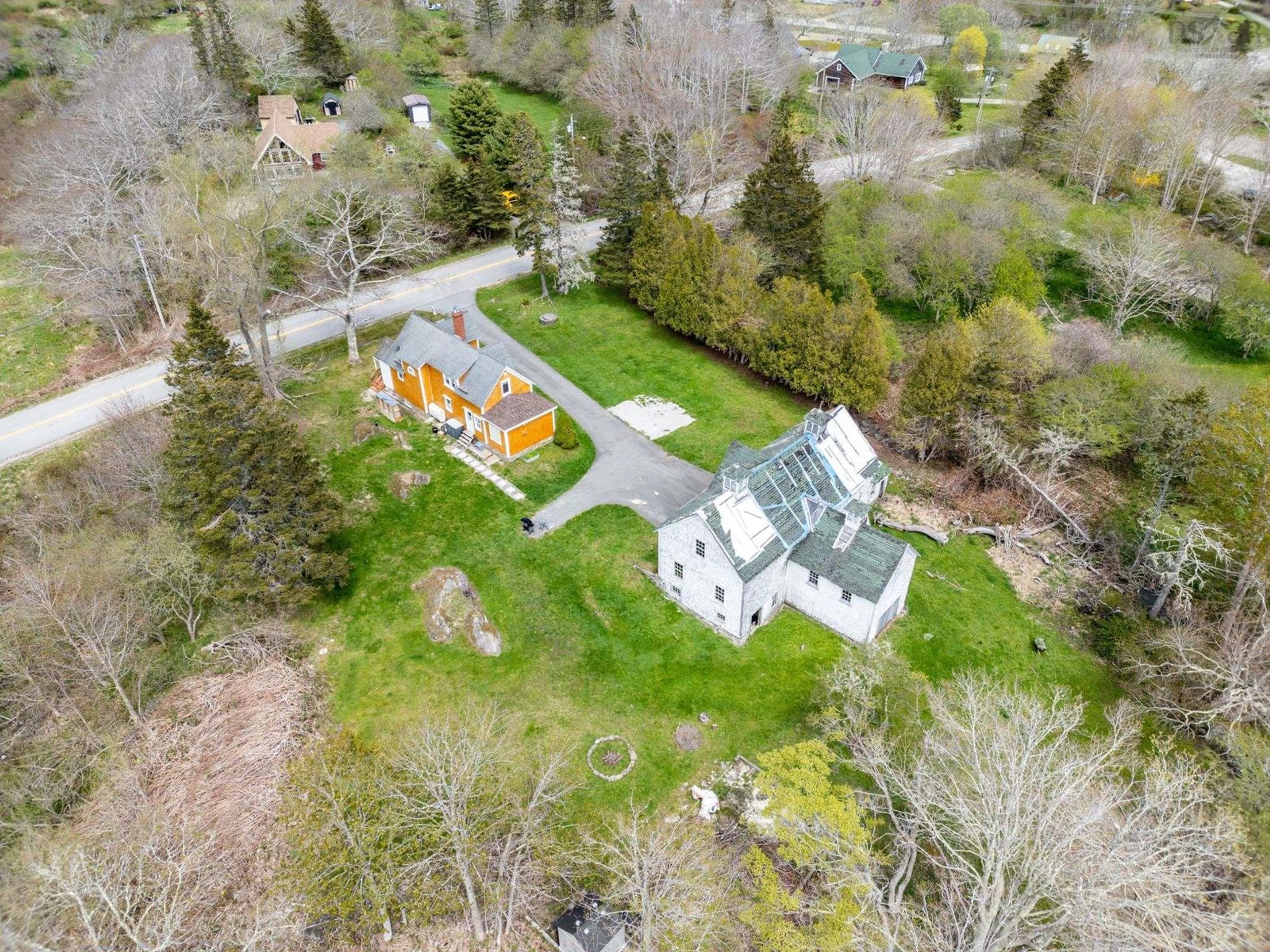 A pic from outside/outdoor area/front of a property/back of a property/a pic from drone, street for 47 Lakeside Rd, Hebron Nova Scotia B5A 5K4