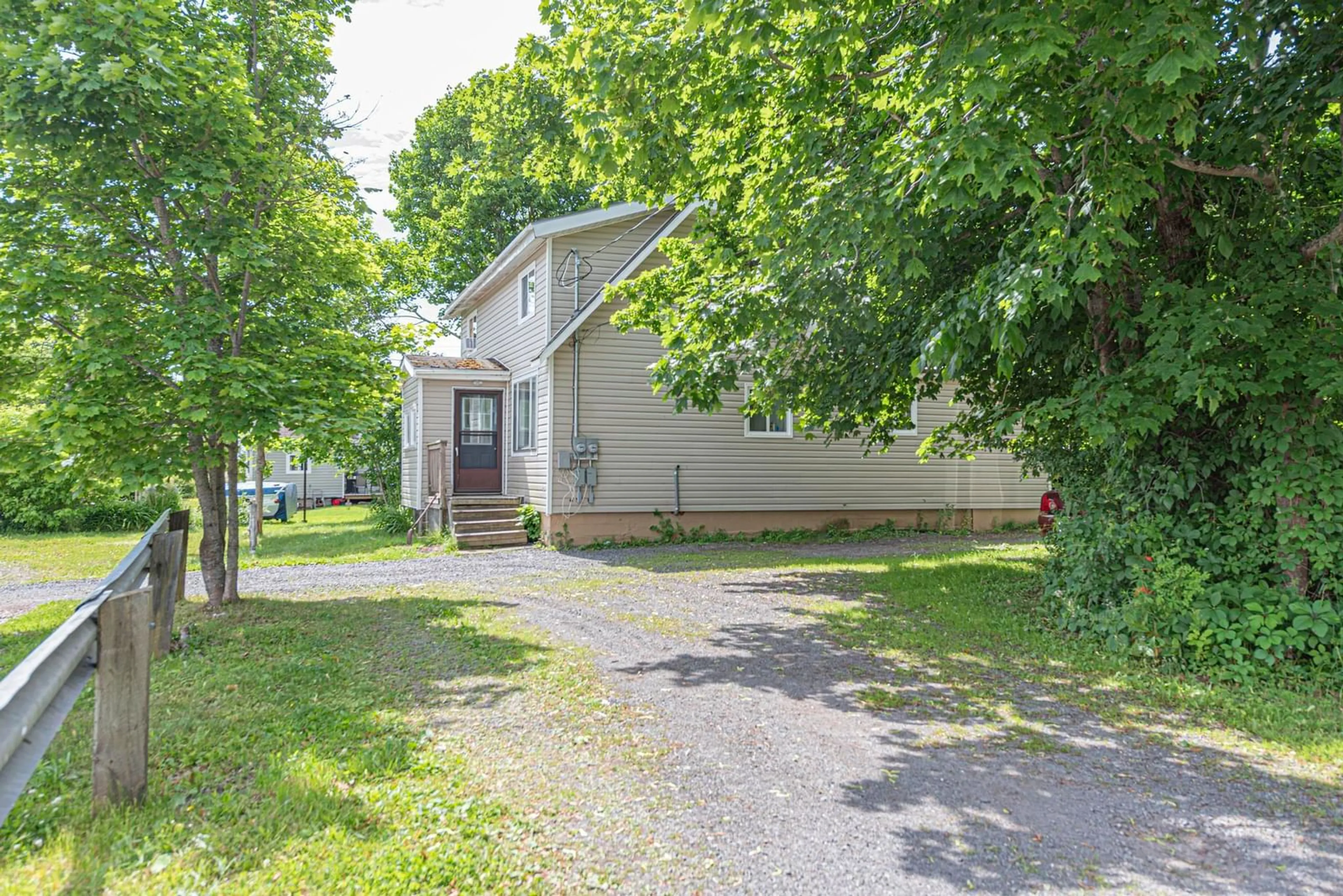 Unknown for 1951 Church St, Westville Nova Scotia B0K 2A0