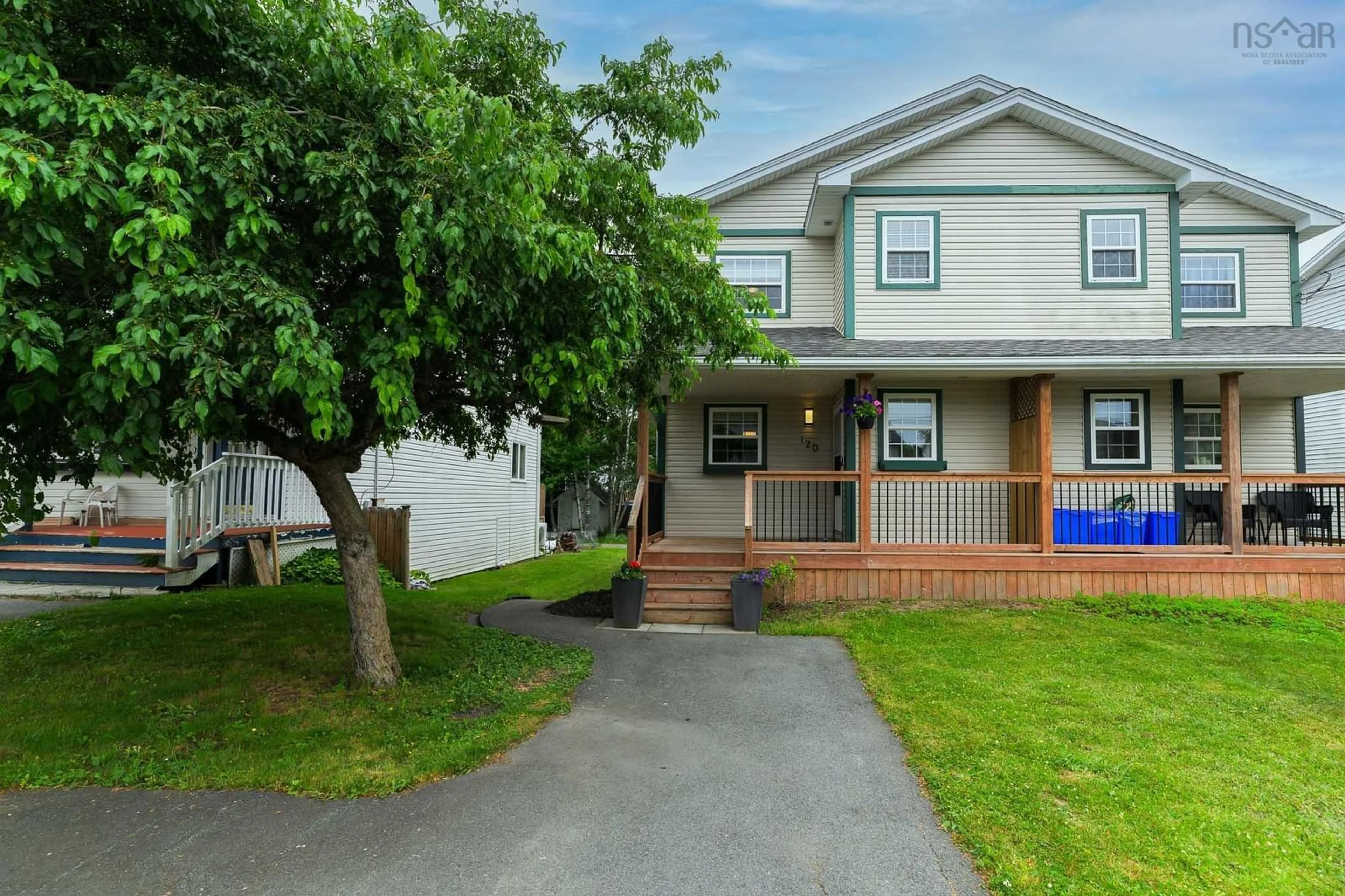 Home with vinyl exterior material, street for 120 Brentwood Ave, Timberlea Nova Scotia B3T 1E9