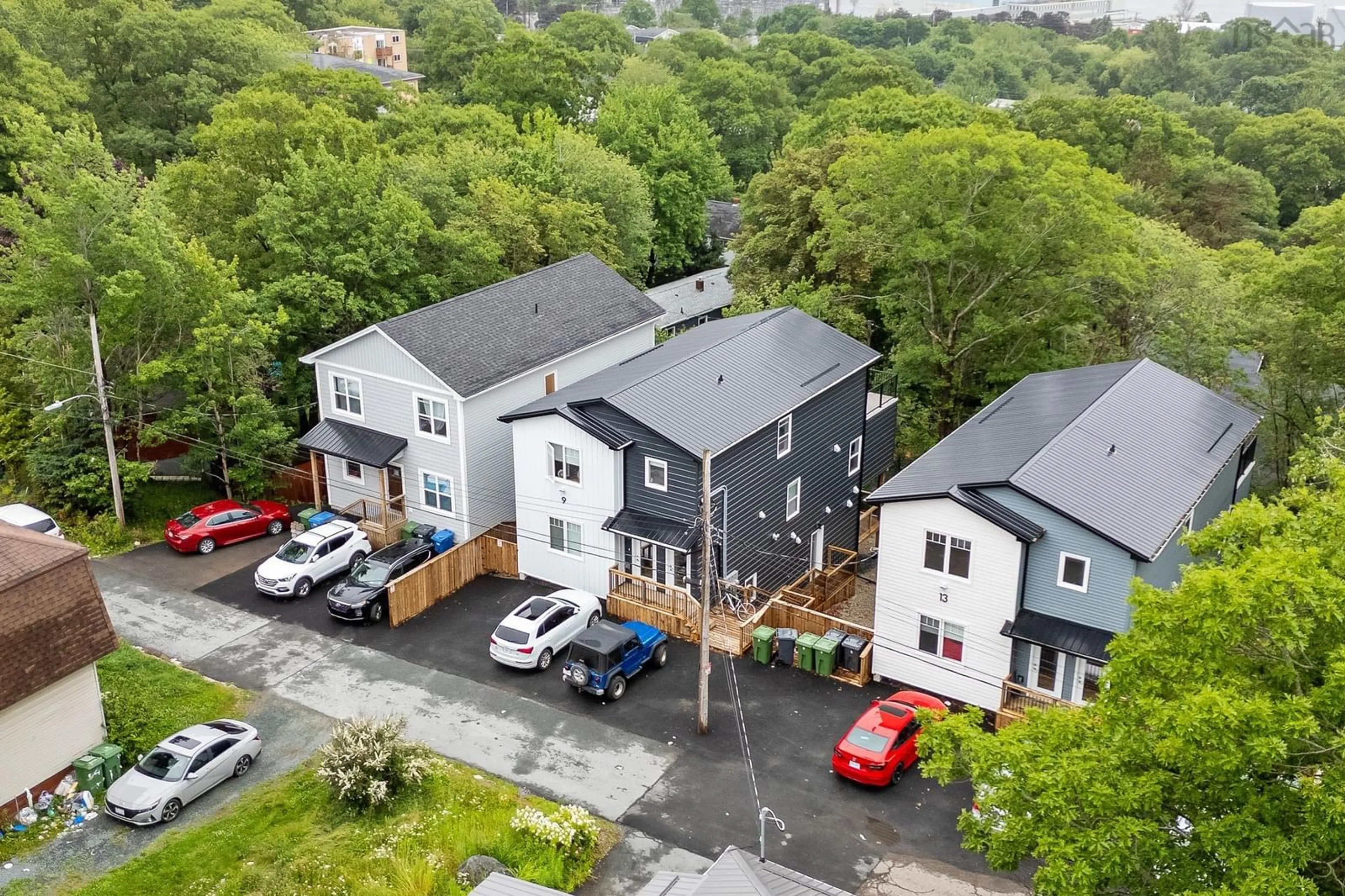 A pic from outside/outdoor area/front of a property/back of a property/a pic from drone, street for 9 Hilchie Rd, Dartmouth Nova Scotia B3A 1T5