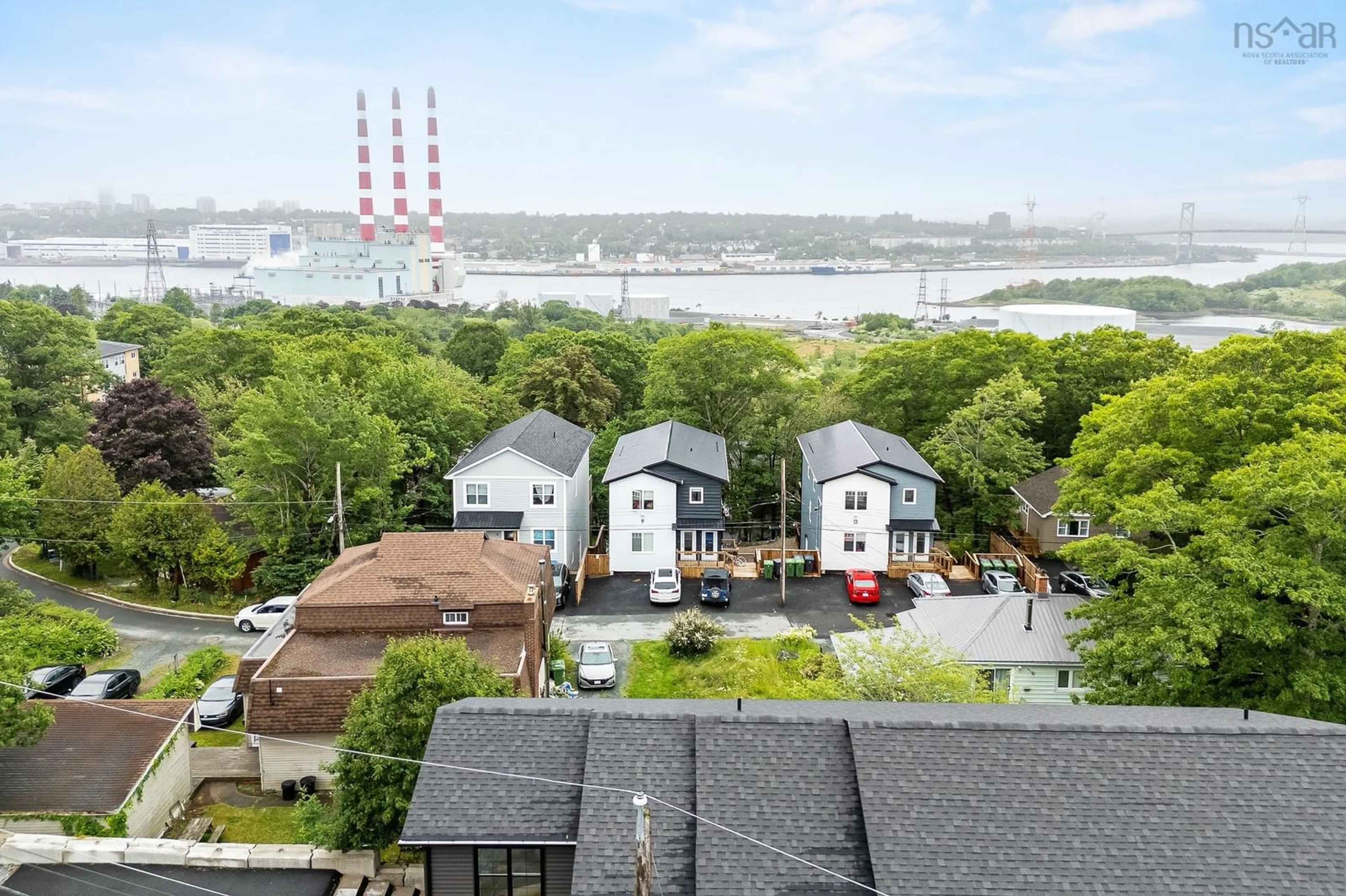 A pic from outside/outdoor area/front of a property/back of a property/a pic from drone, water/lake/river/ocean view for 9 Hilchie Rd, Dartmouth Nova Scotia B3A 1T5