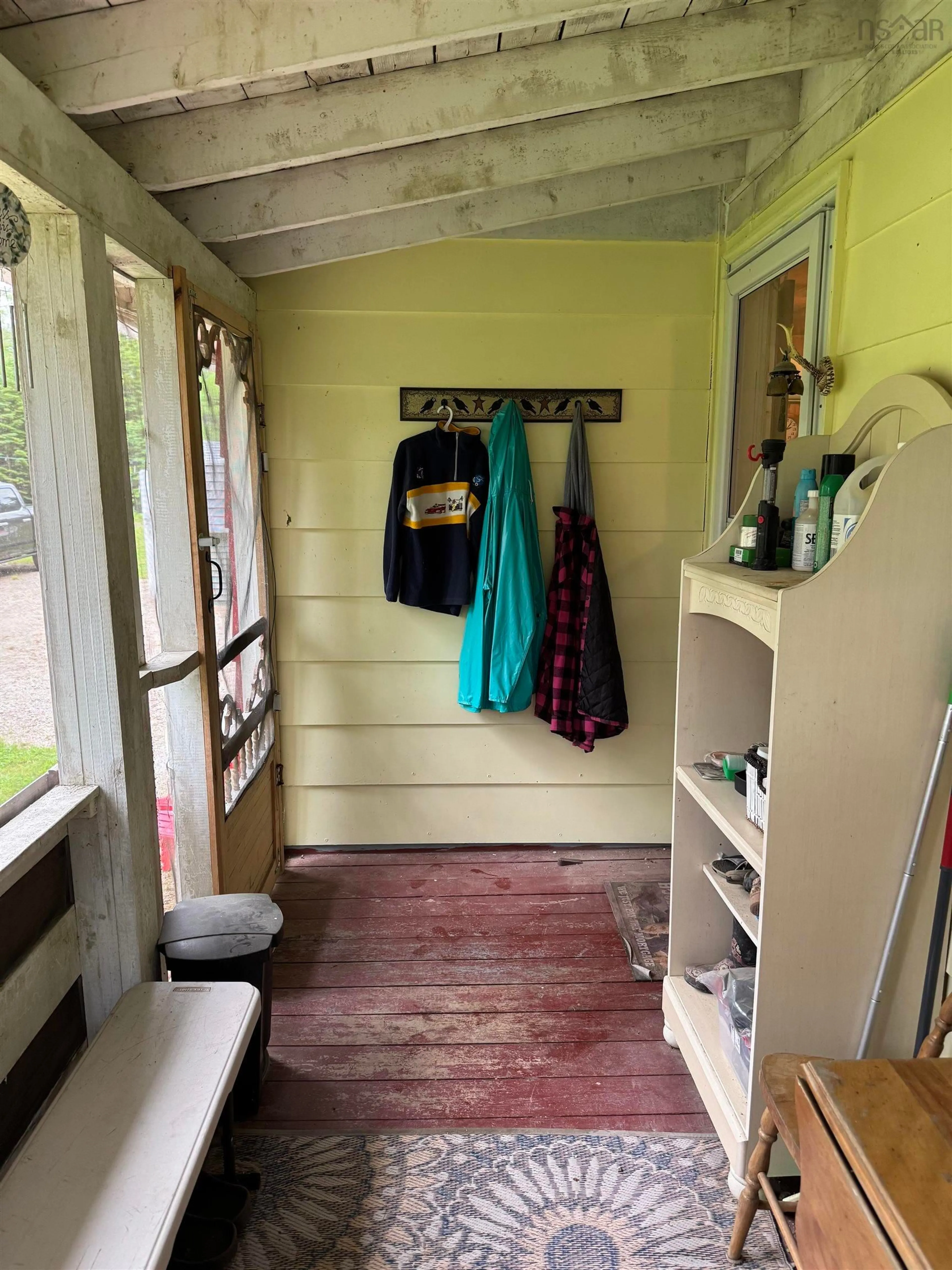 Indoor entryway for 520 Falkenham Rd, East Dalhousie Nova Scotia B0R 1H0