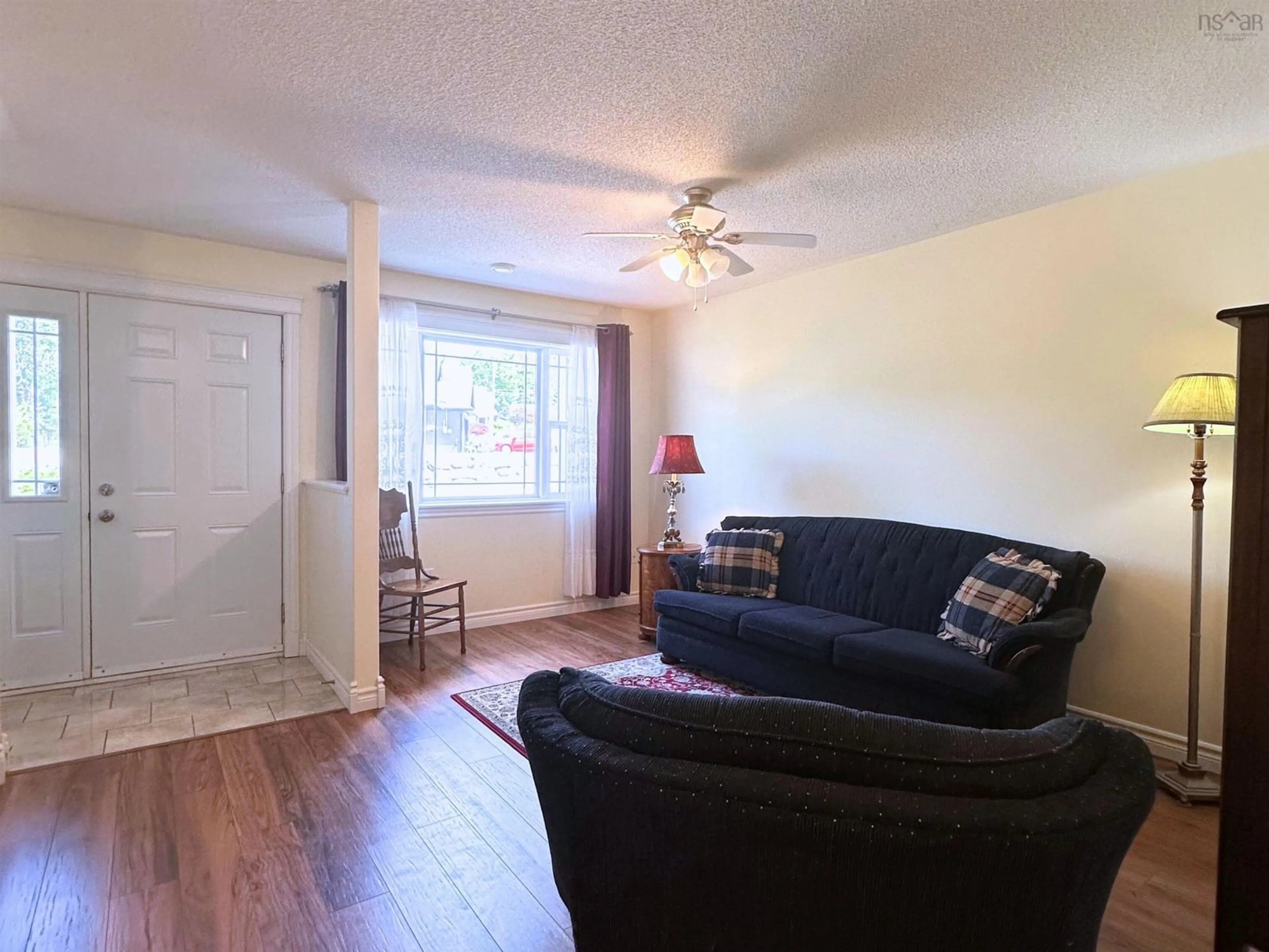 A pic of a room for 8 Dr Ernst Crt, Bridgewater Nova Scotia B4V 9A3
